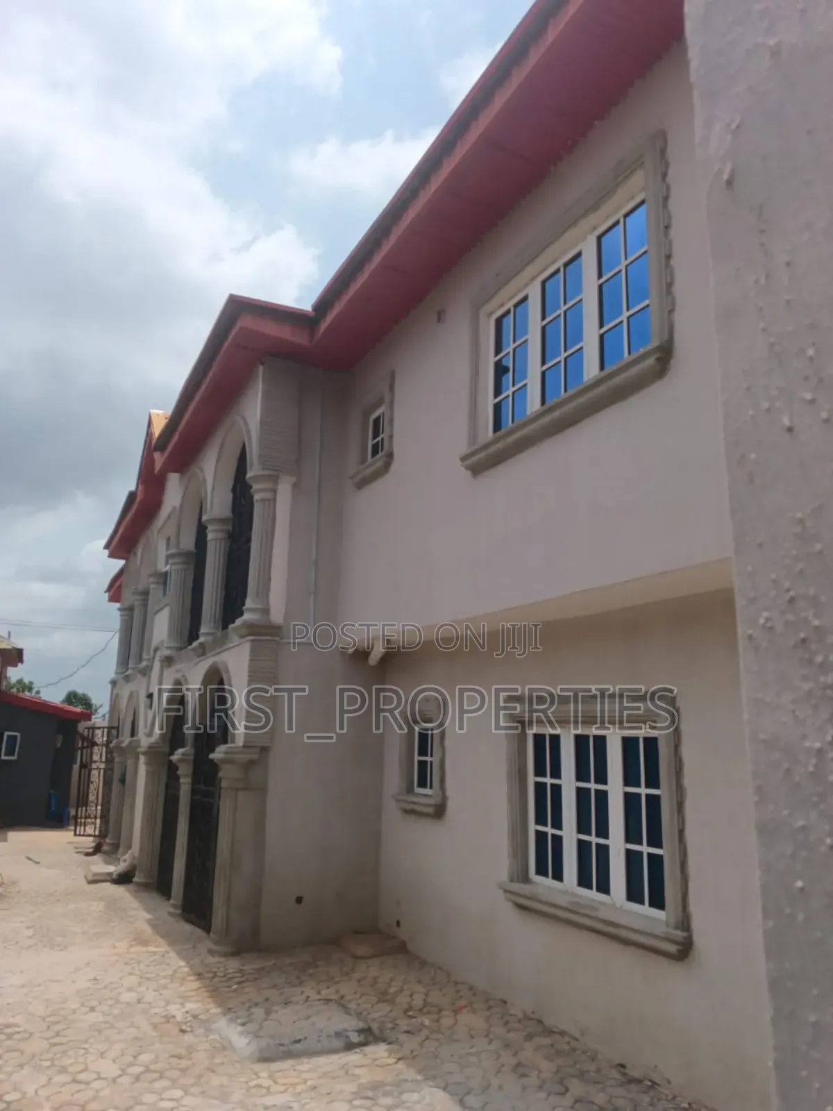 5bdrm Duplex in Akingbade Gbaki, Ibadan for rent