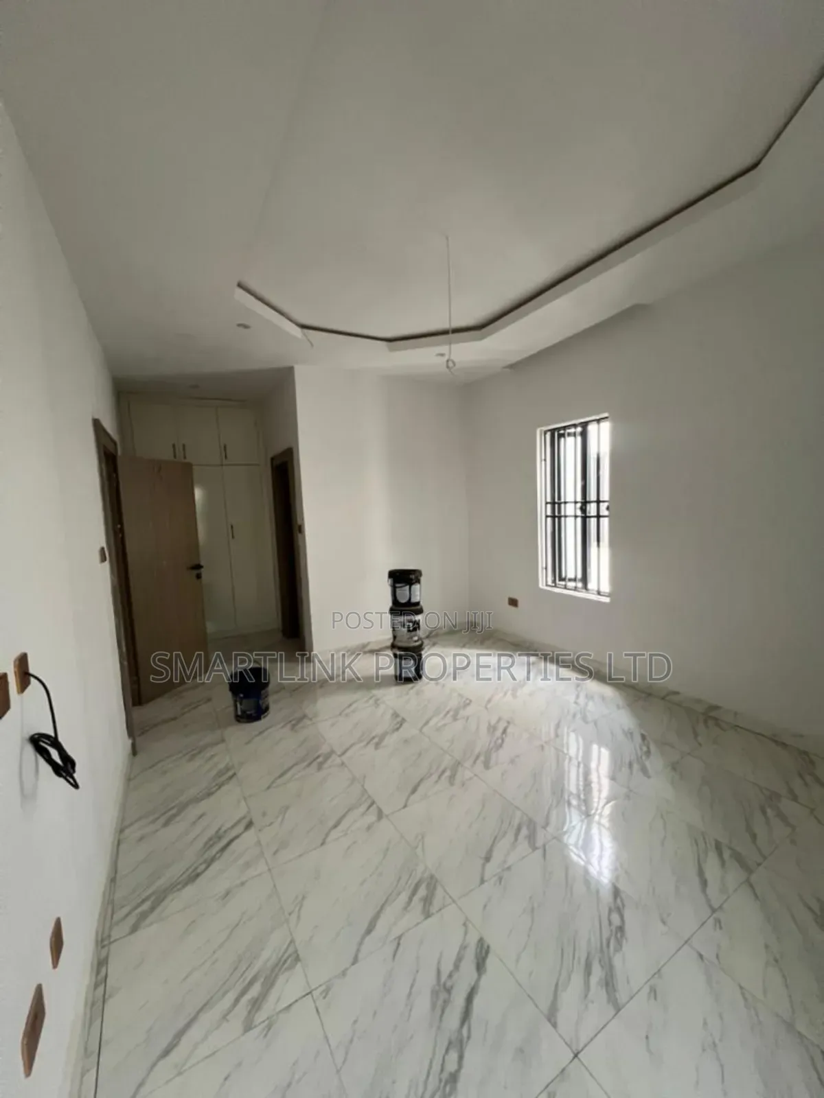 4bdrm Duplex in Guzape District for sale