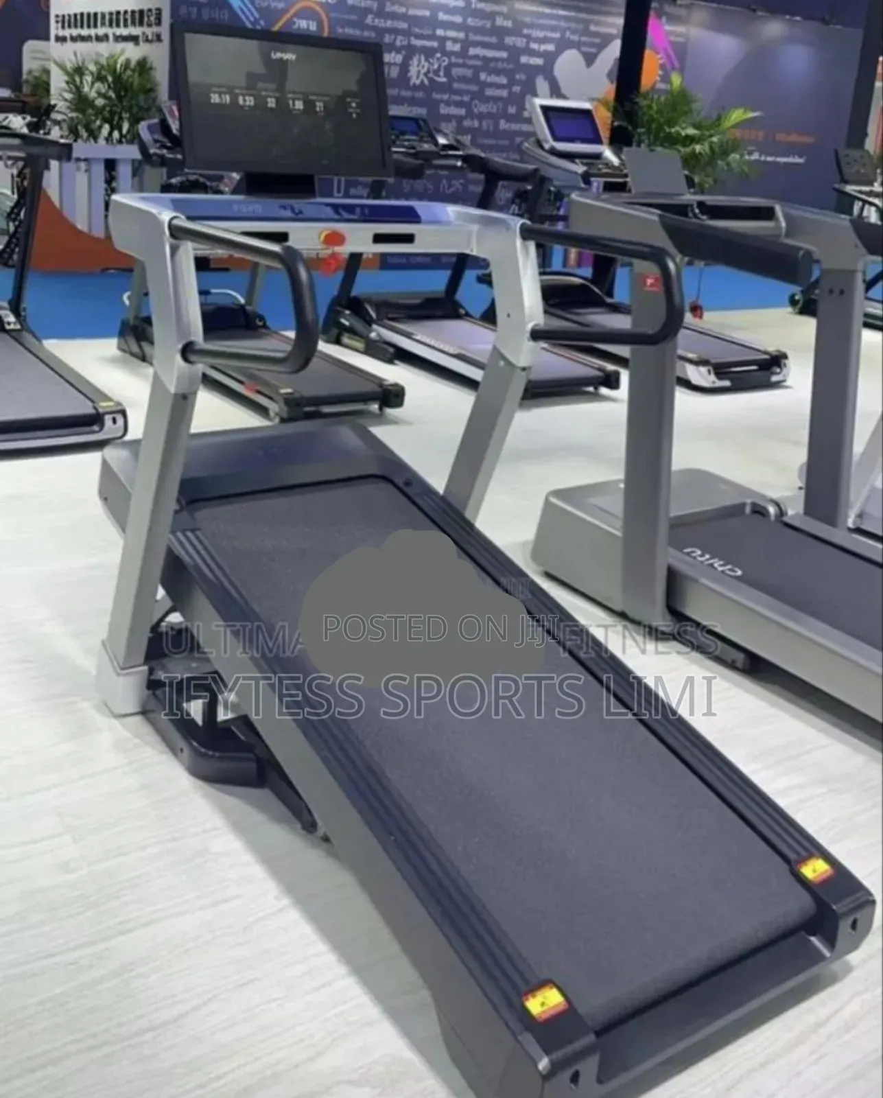 Pro-Tech 5hp Motorized Treadmill Machine.