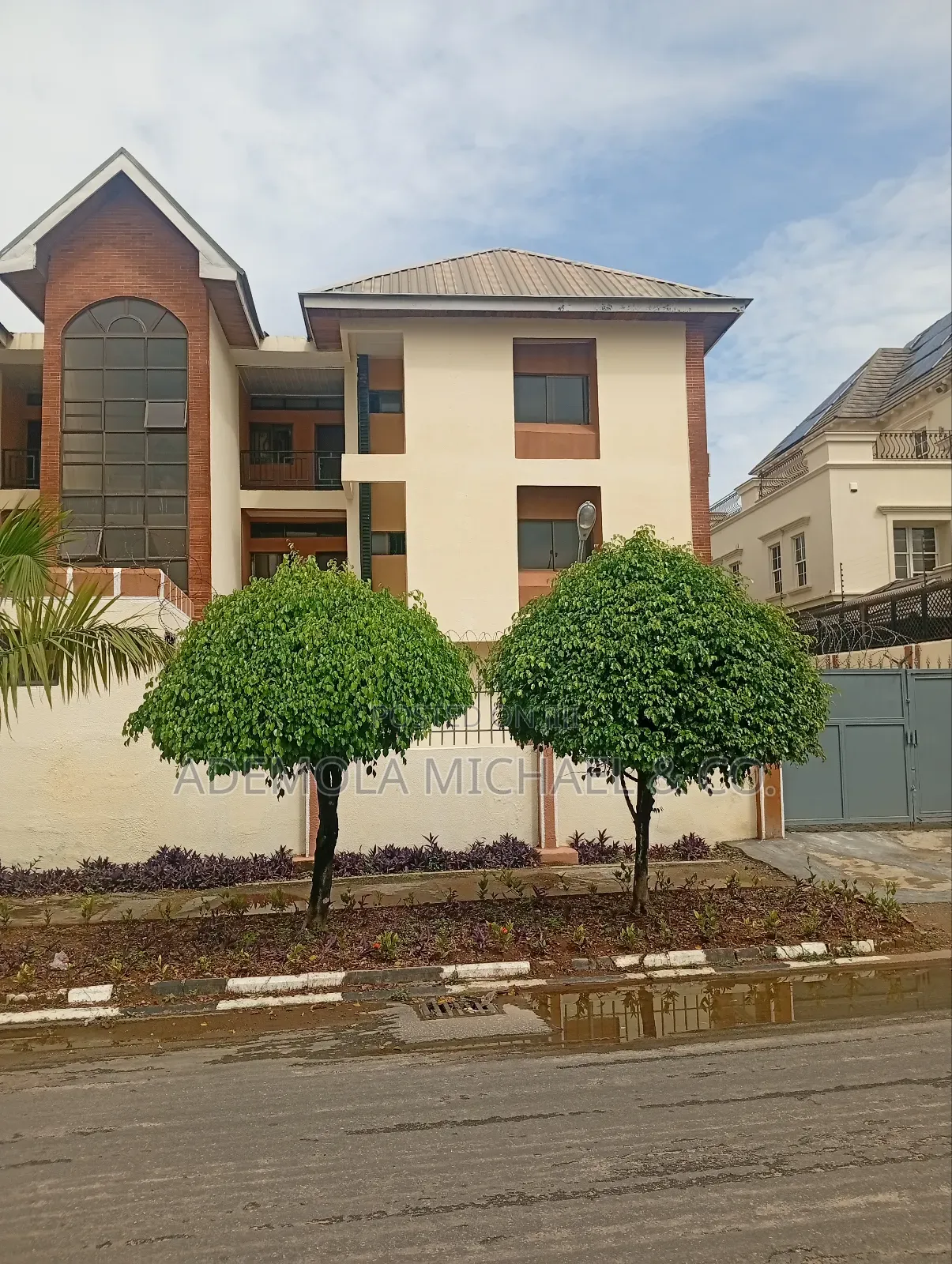 3bdrm Block of Flats in Maitama District for rent
