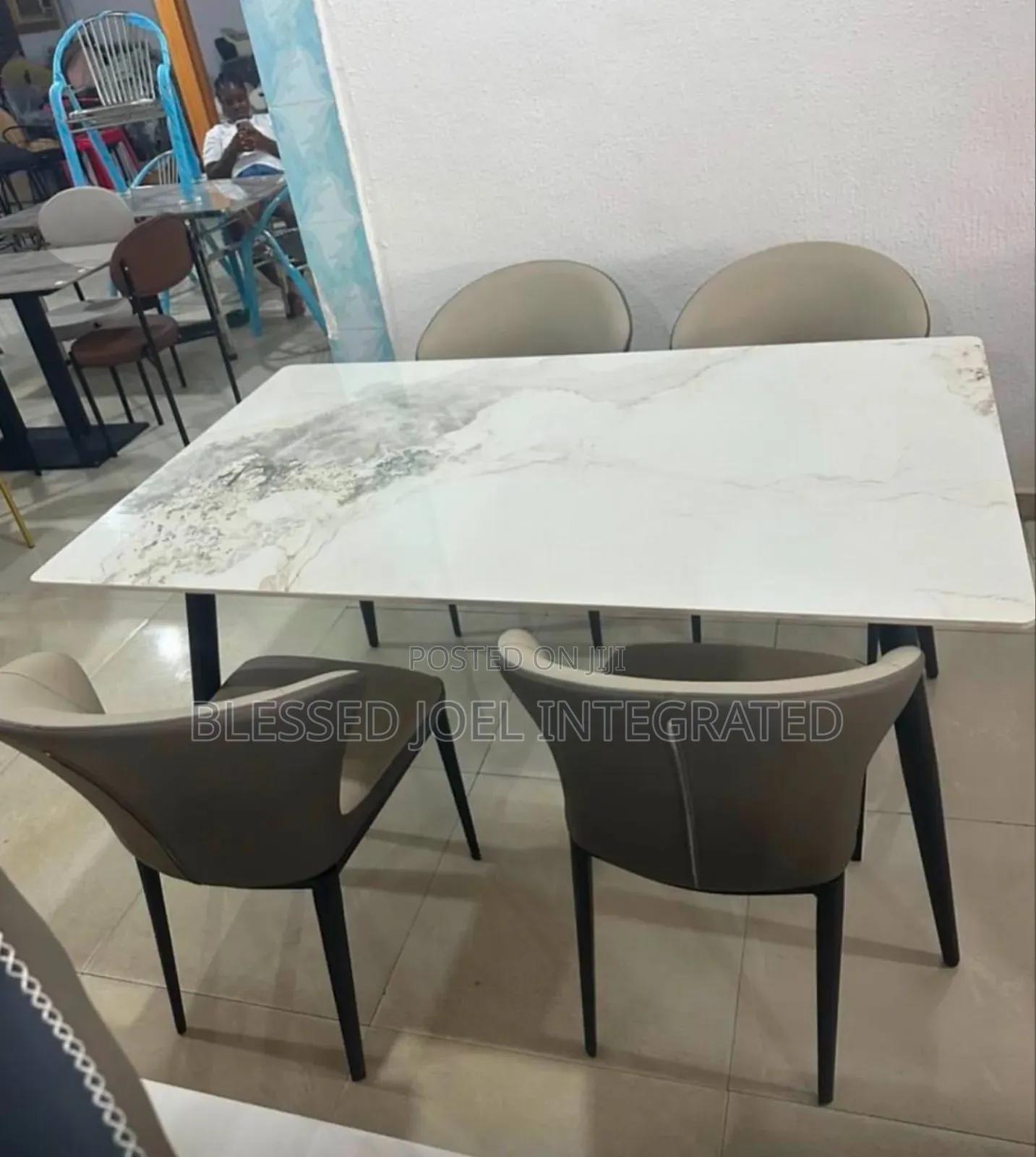 Dining Table and 4 Chairs