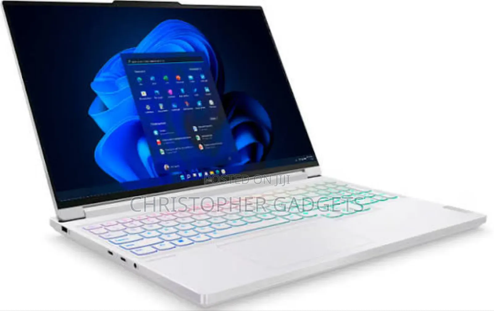 New Laptop Lenovo Legion 7 32GB Intel Core Ultra 9 SSD 1T