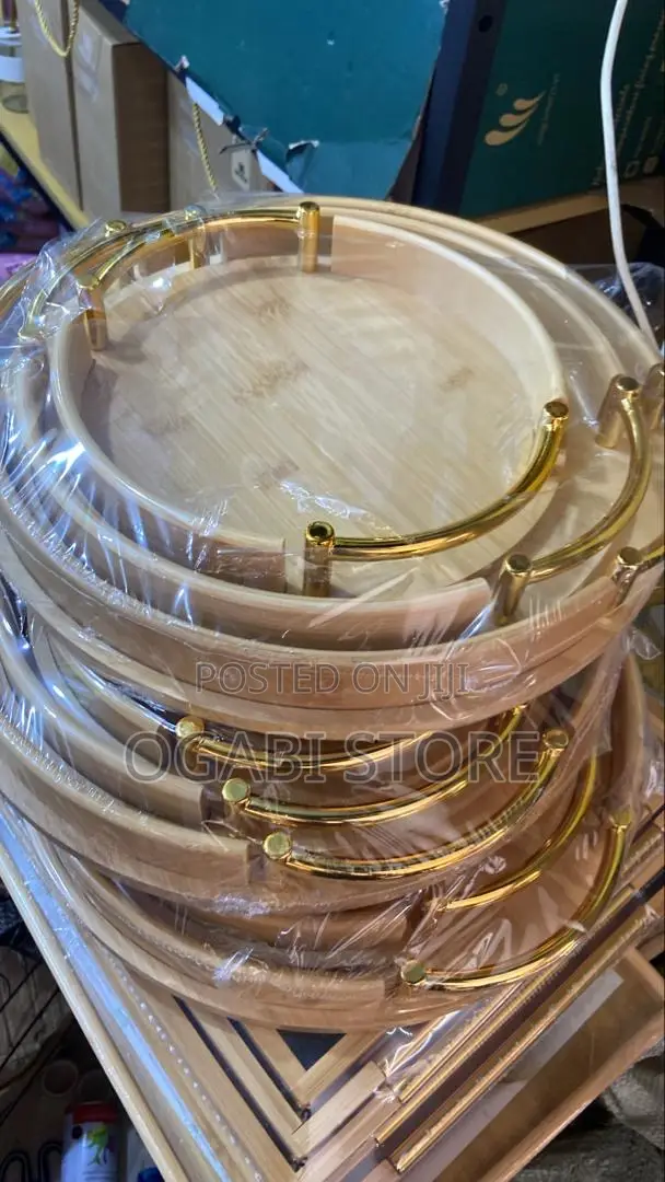 3 in 1 Bamboo Tray Round With Metal Handle
