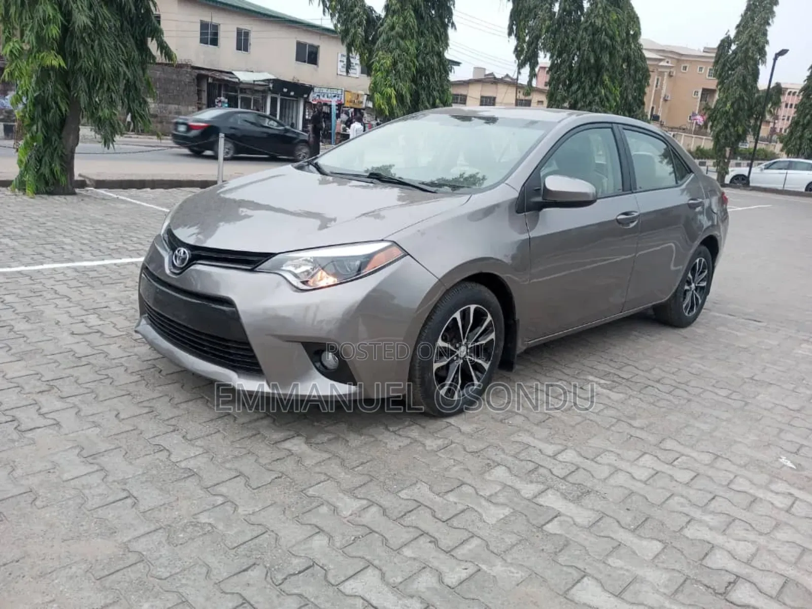 Toyota Corolla 2015 Gray