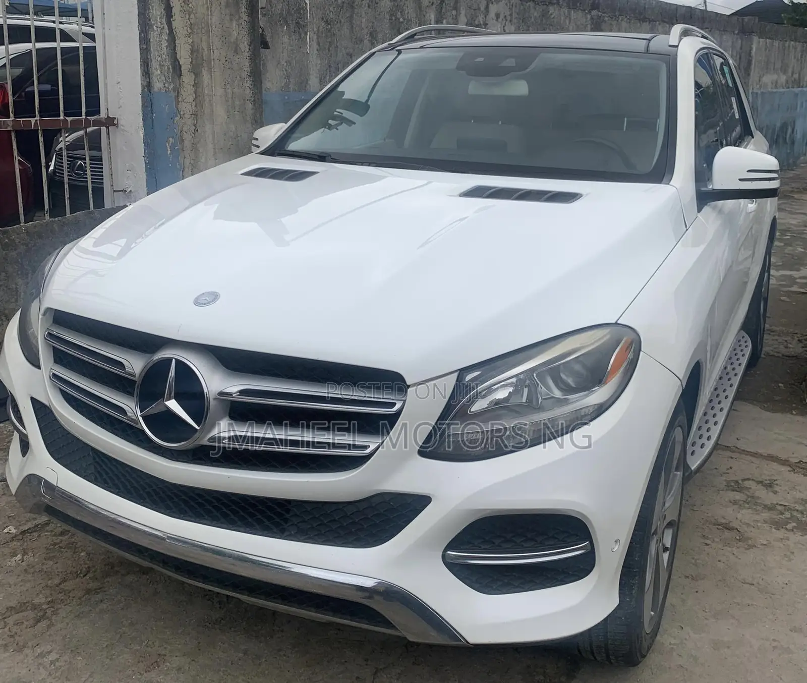 Mercedes-Benz GLE-Class GLE 350d 4MATIC 2016 White