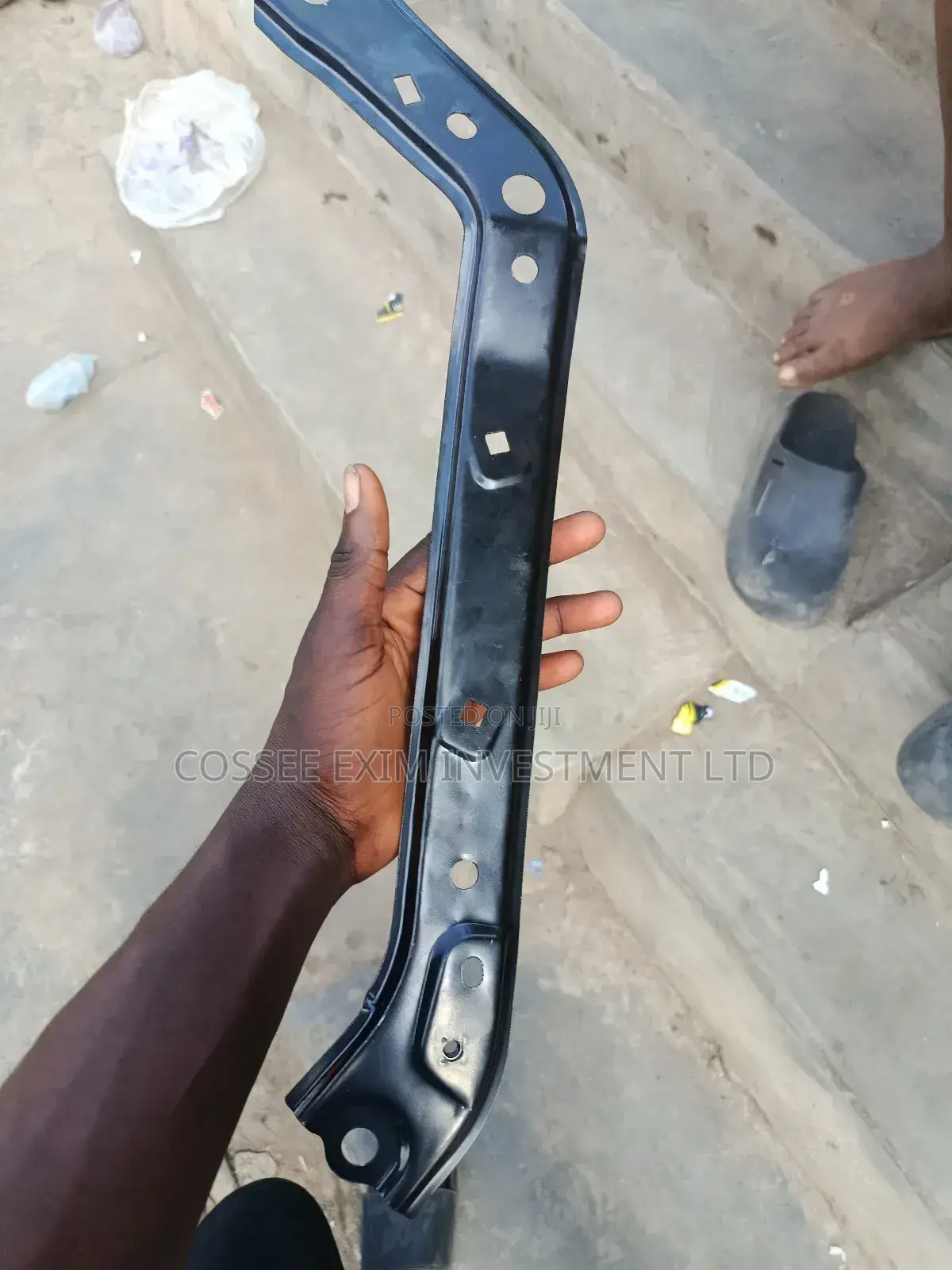 Front Cut Hanger Honda Accord 2024