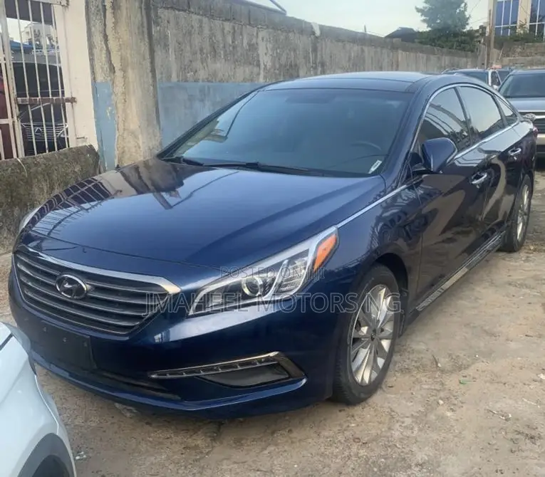 Hyundai Sonata Limited Sedan FWD (2.4L 4cyl 6A) 2016 Blue