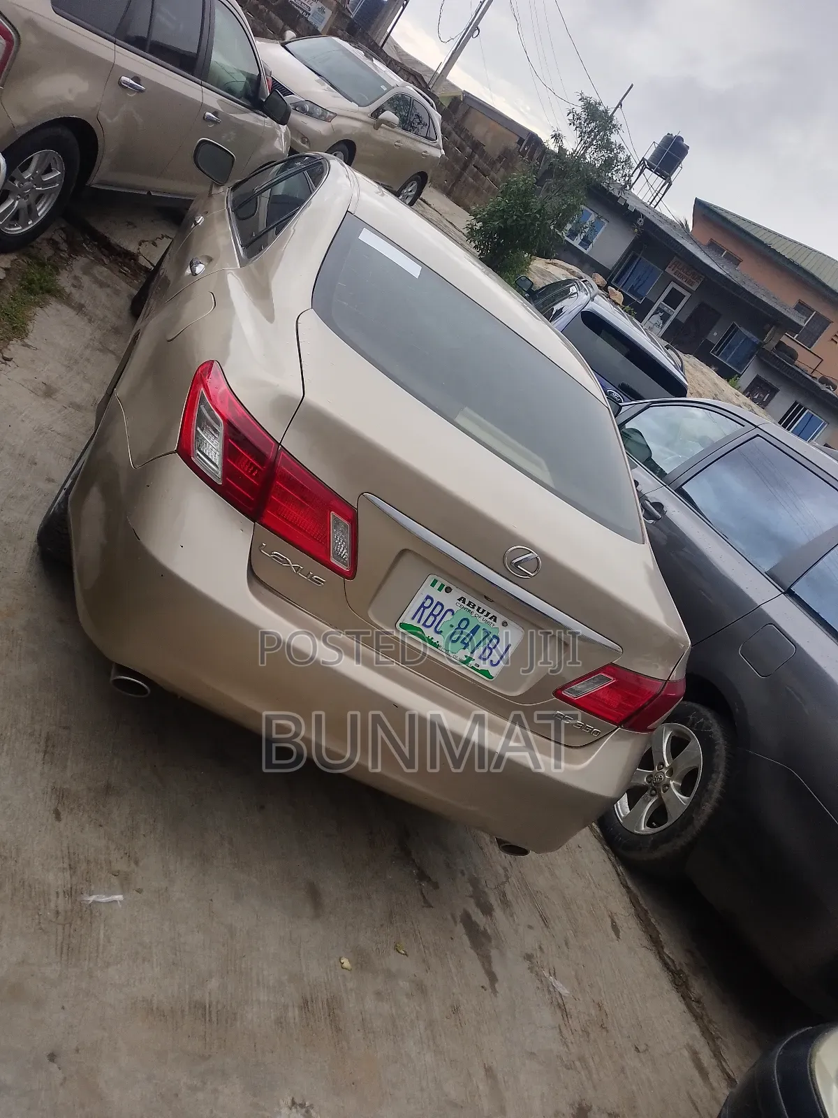 Lexus ES 350 2009 Gold