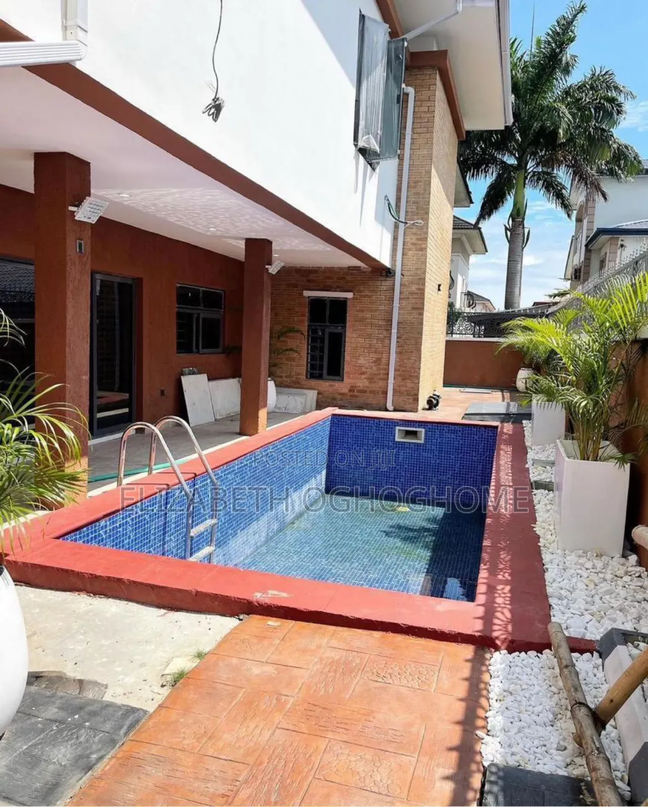 5bdrm Duplex in Lekki Phase 1 for rent
