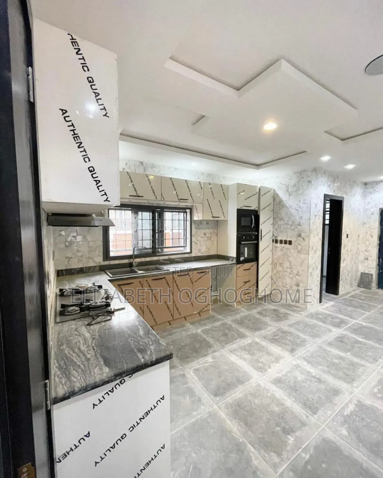5bdrm Duplex in Lekki Phase 1 for rent