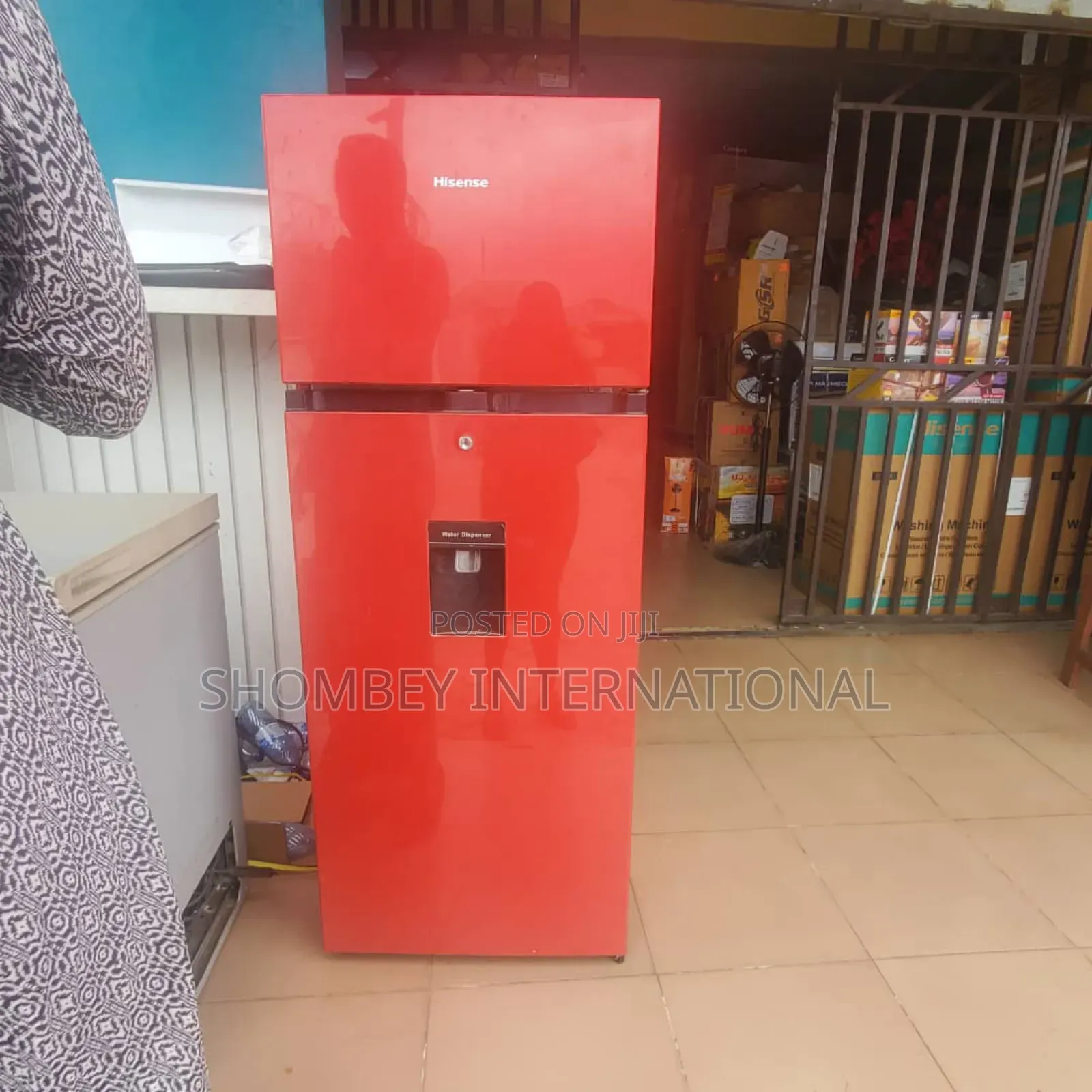 Hisense 205l Top Freezer Double Door Refrigerator