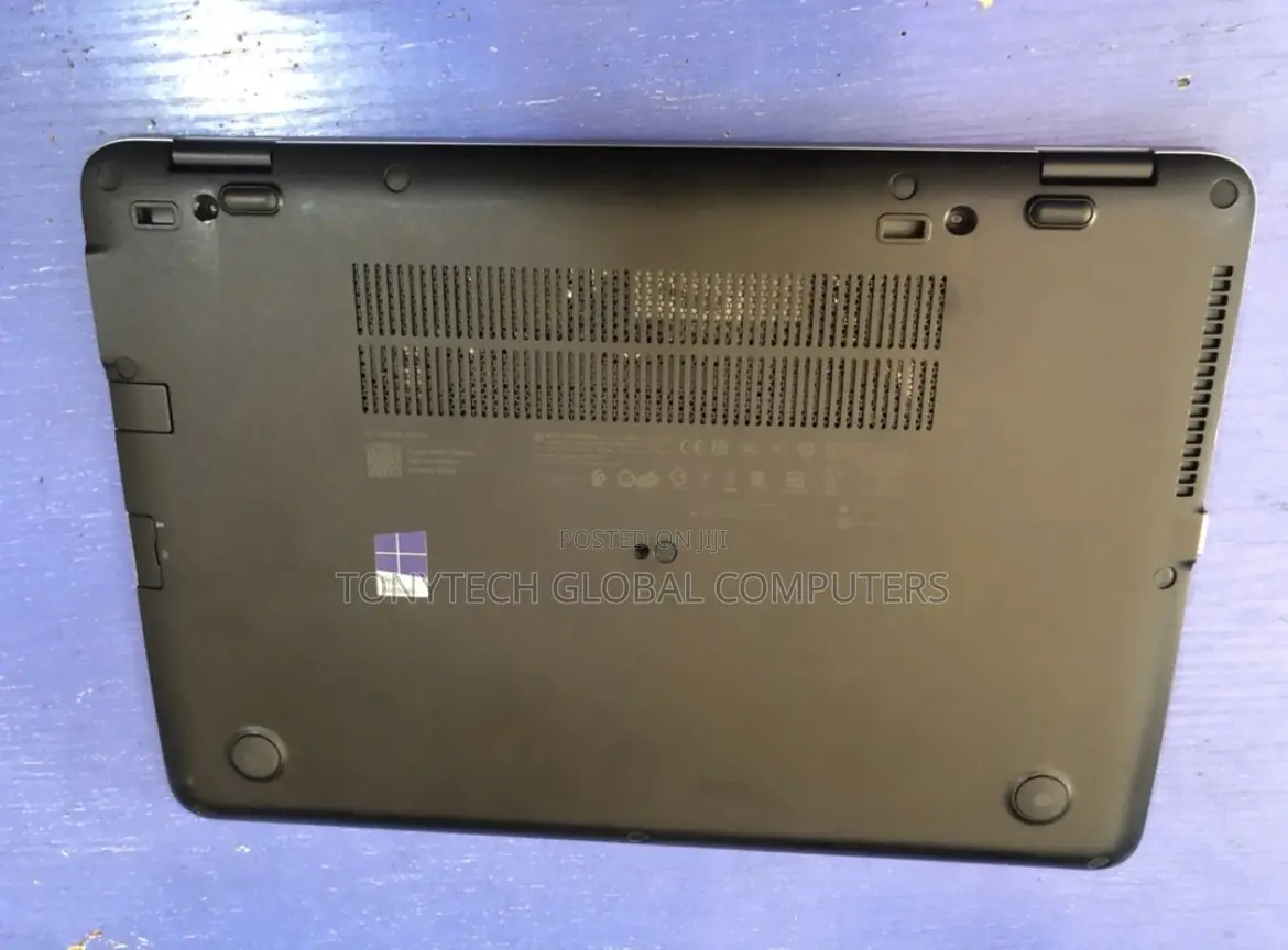 Laptop HP EliteBook 820 G3 8GB Intel Core I5 SSD 256GB
