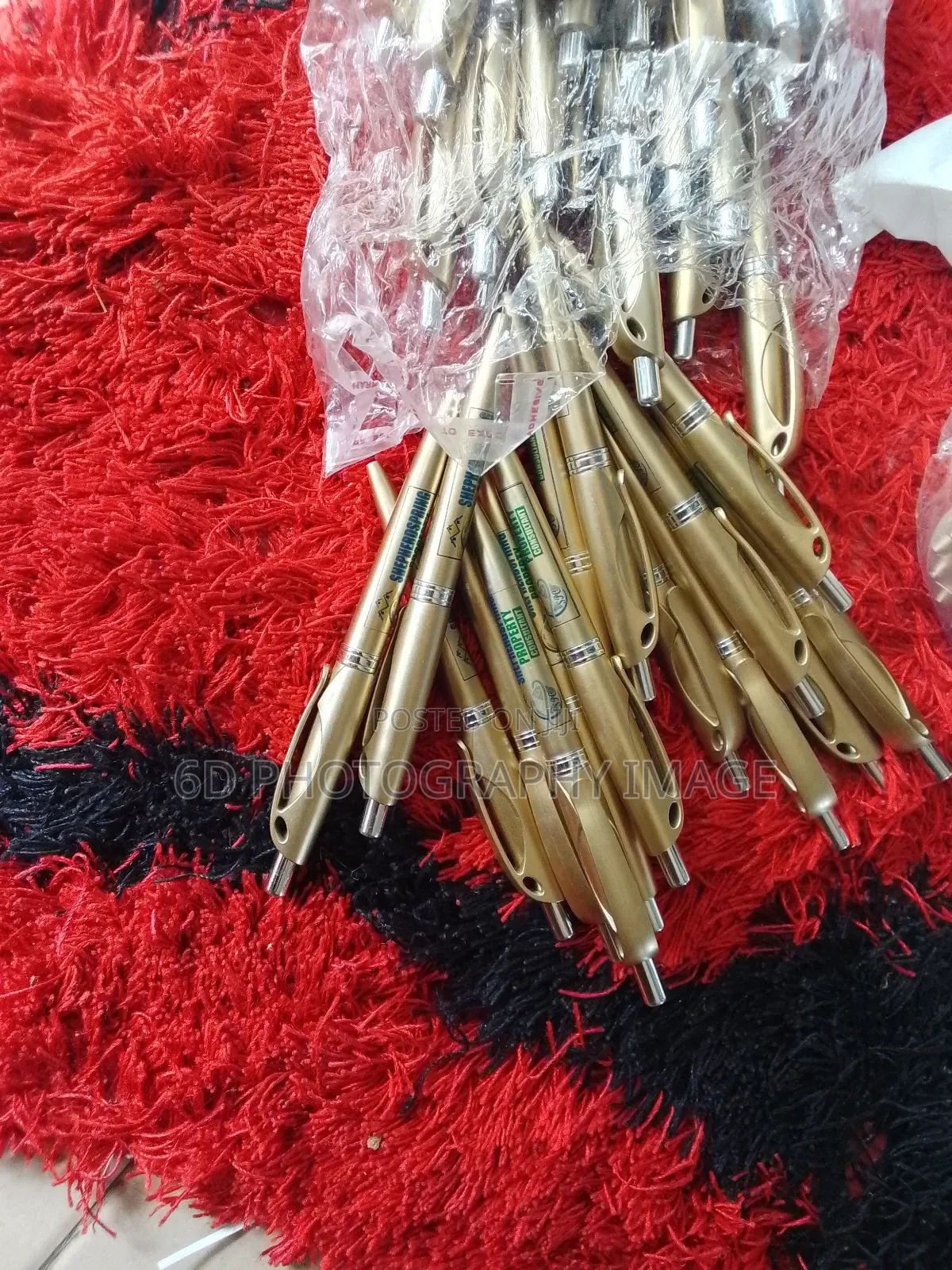 500 Pieces of Customize Pen