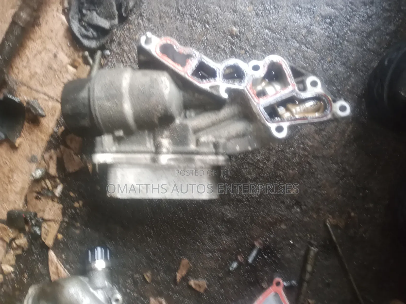 Oil Culant for Mecedice Benz 272 Engine 164 C300 210 Model