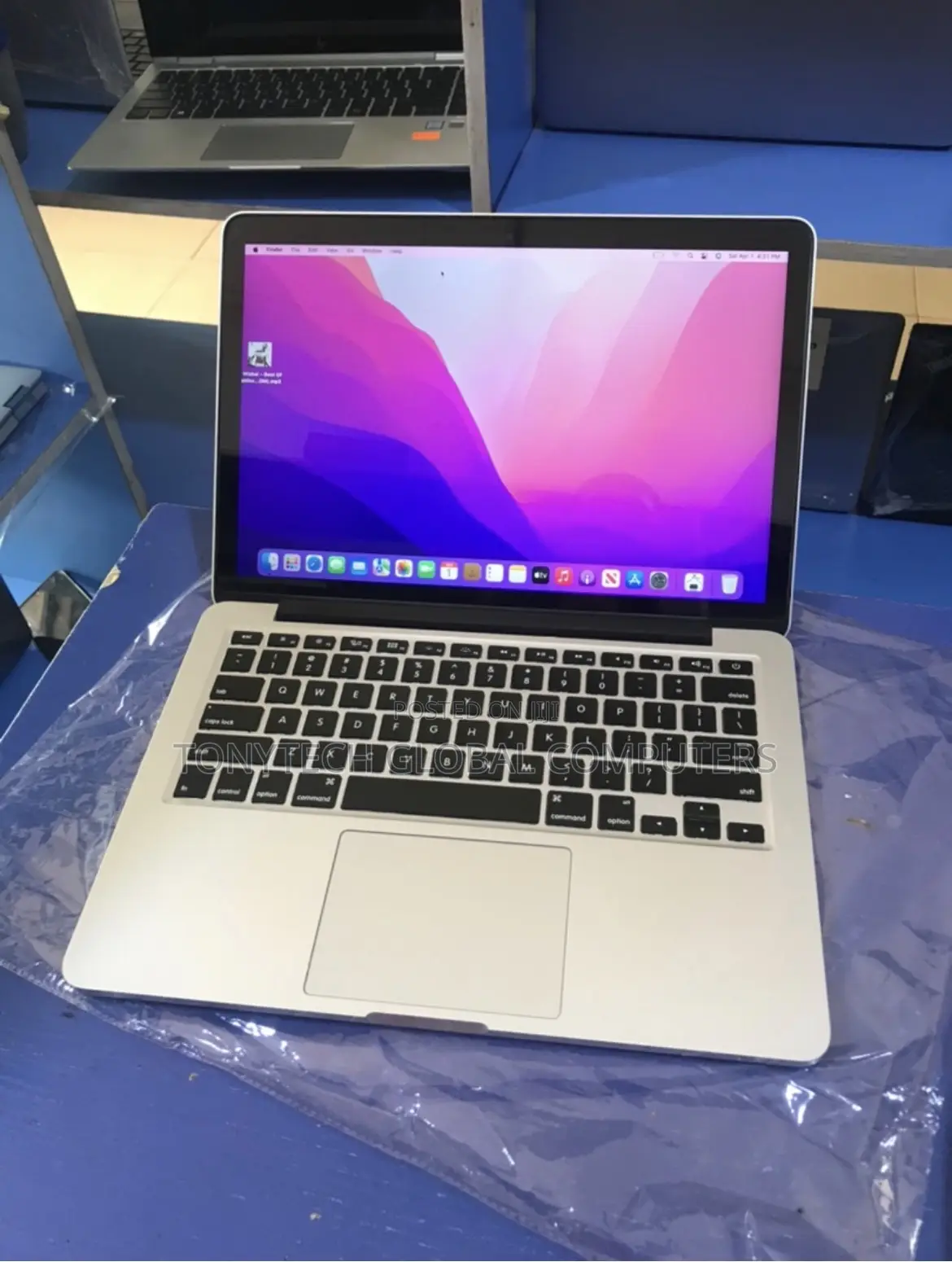 Laptop Apple MacBook Pro 2015 16GB Intel Core i5 SSD 512GB