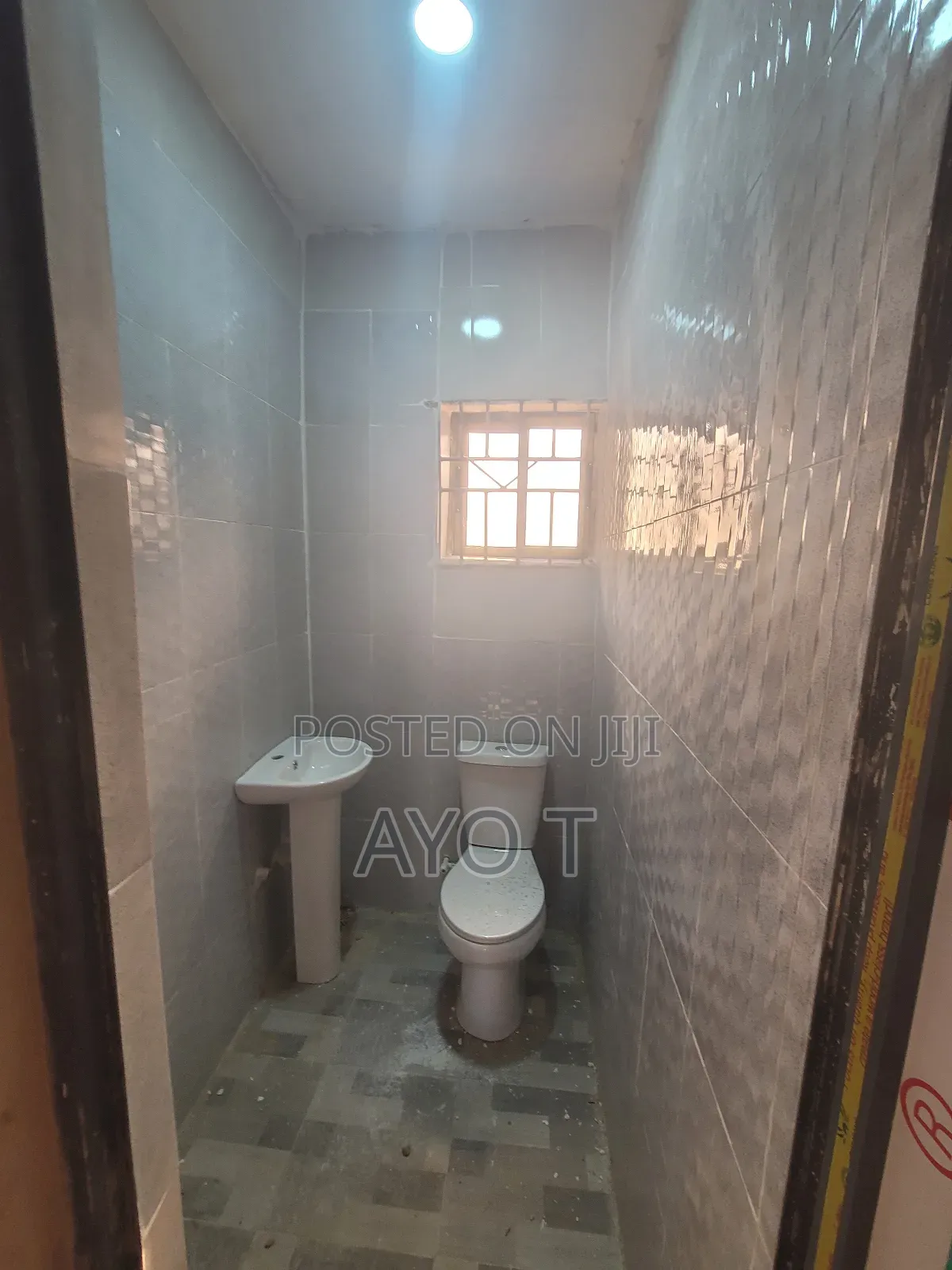 Studio Apartment in Bariga for rent