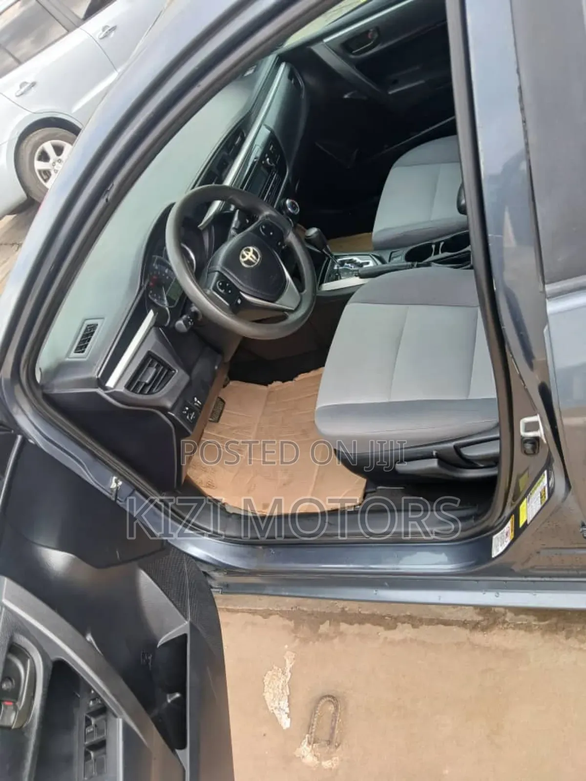 Toyota Corolla 2016 Gray