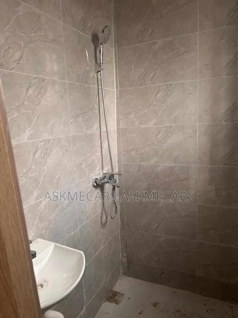 4bdrm Duplex in Adesanya, Ajah for rent