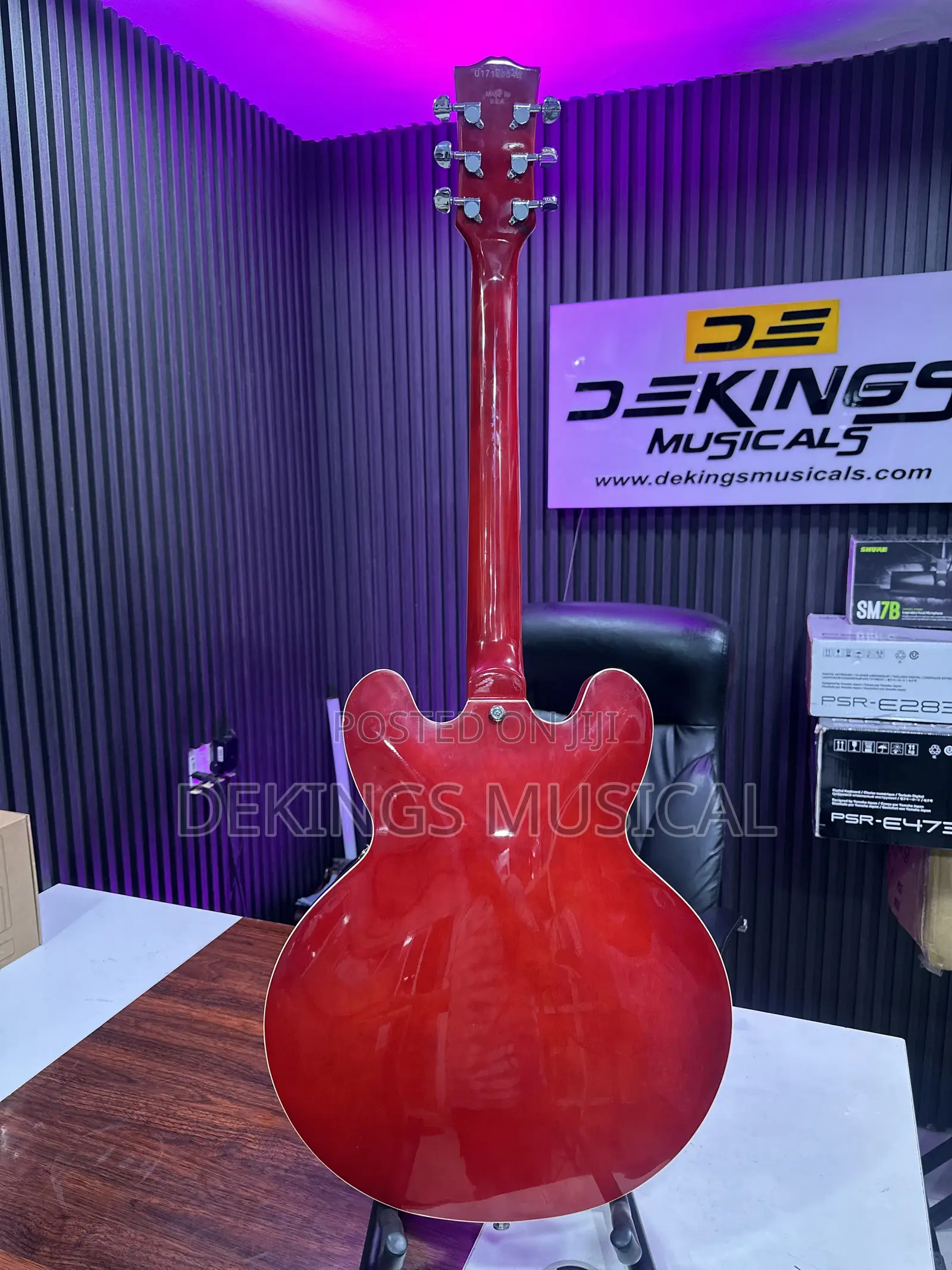 Professional Ultimate-Japan Semi-Hollow Body Jazz Guitar