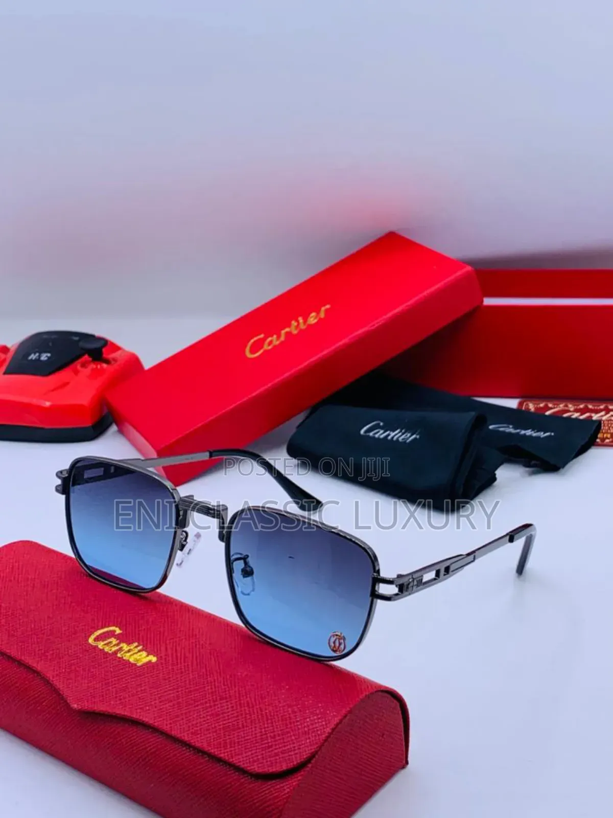 Pure Quality Luxury Eyewear Collection Cartier Well Banded Package