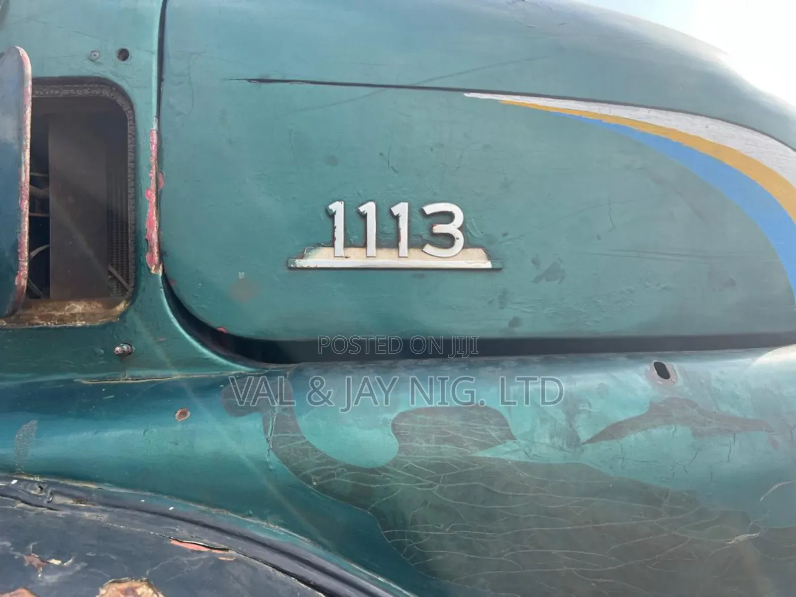 Mercedes Benz 911 Tipper Truck