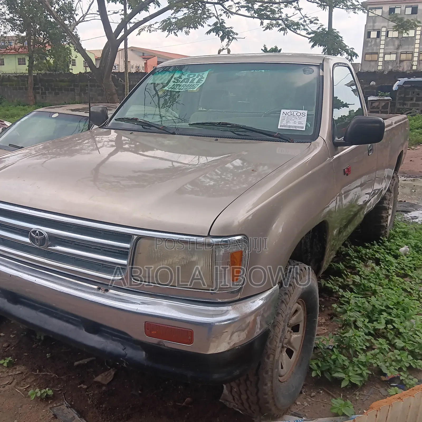 Toyota Tacoma Base 4x4 Regular Cab 1995 Gold