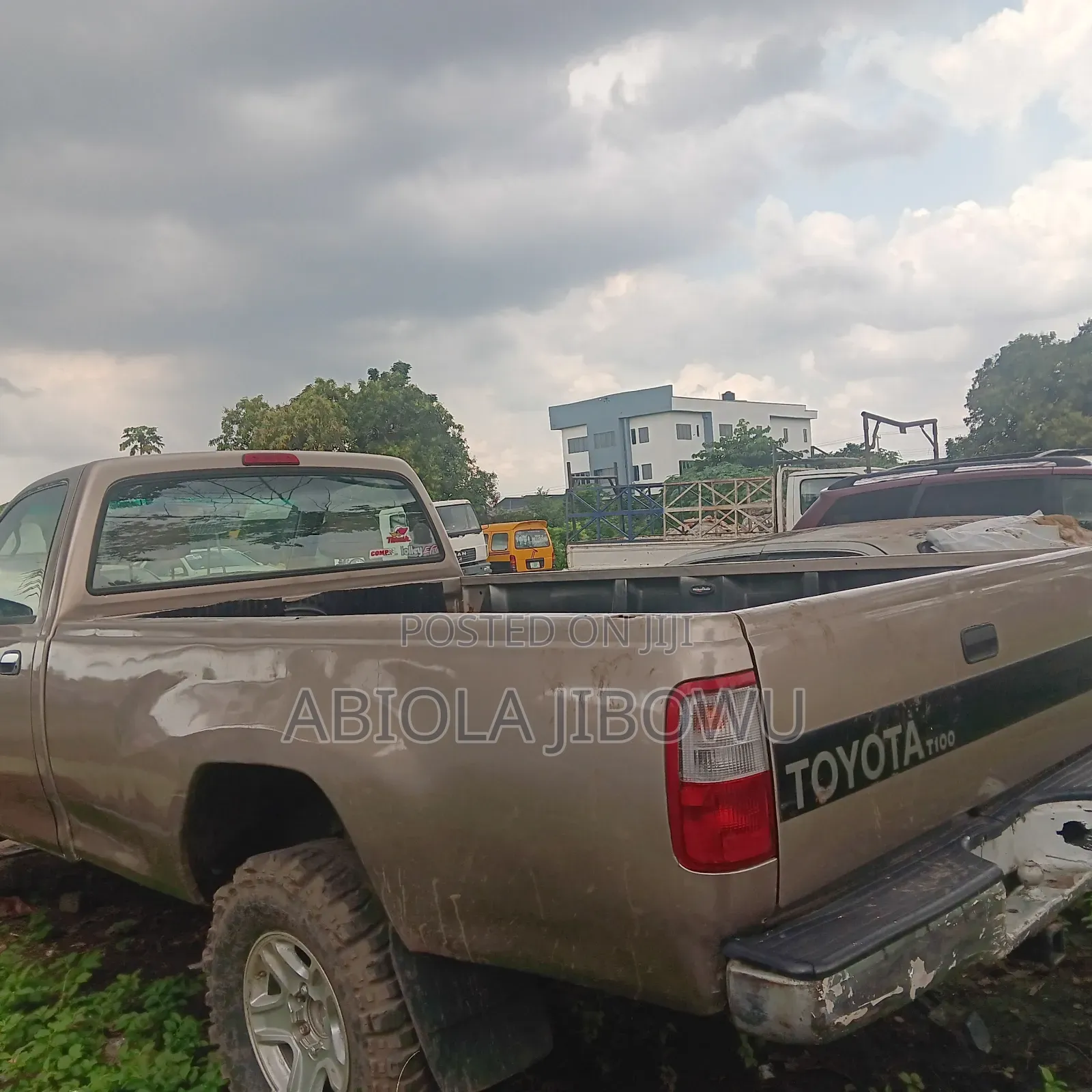 Toyota Tacoma Base 4x4 Regular Cab 1995 Gold