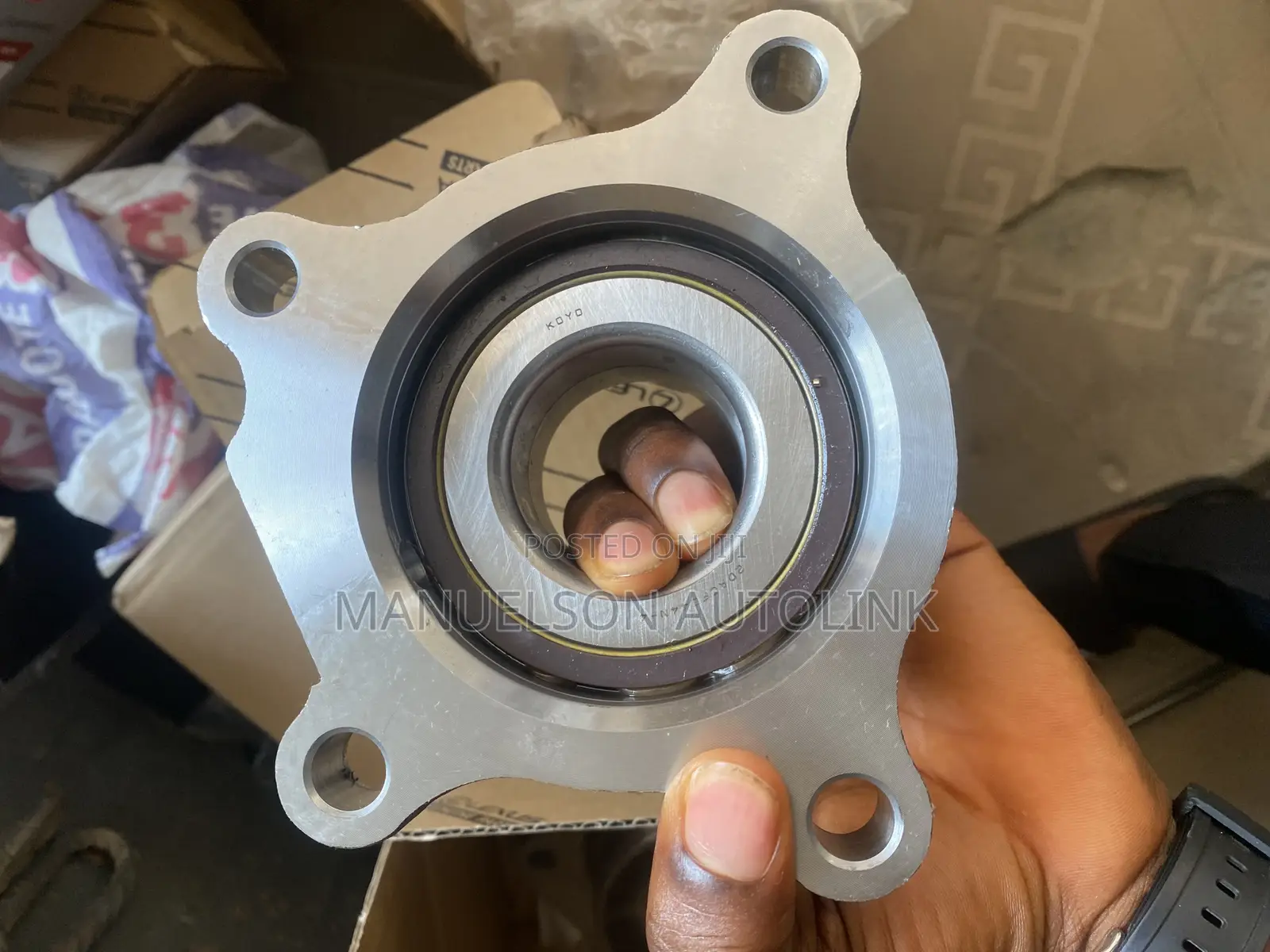 Front Wheel Hub Toyota Landcruiser V8 Lexus Lx570 Lx470