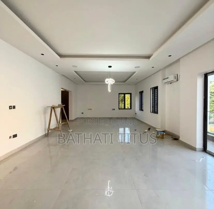 7bdrm Duplex in Asokoro for sale