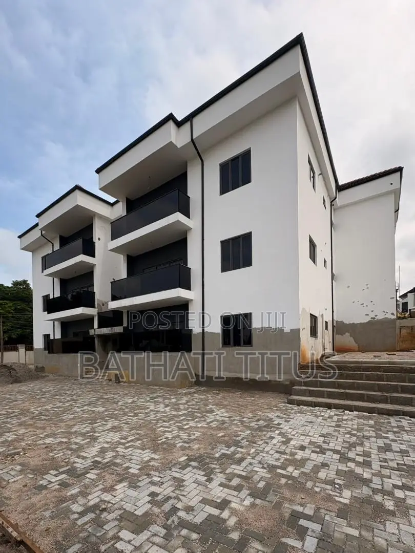 2bdrm Block of Flats in Wuse 2 for sale
