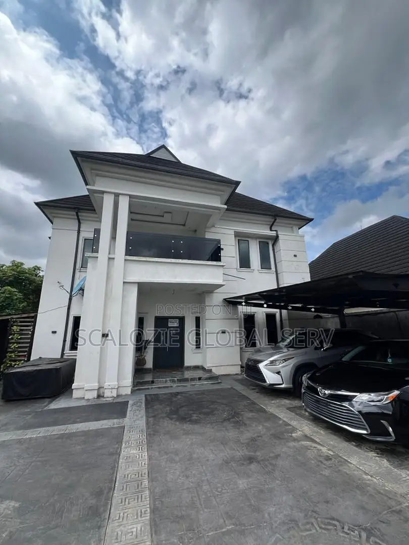 6bdrm Duplex in Majesty Estate, Off for sale