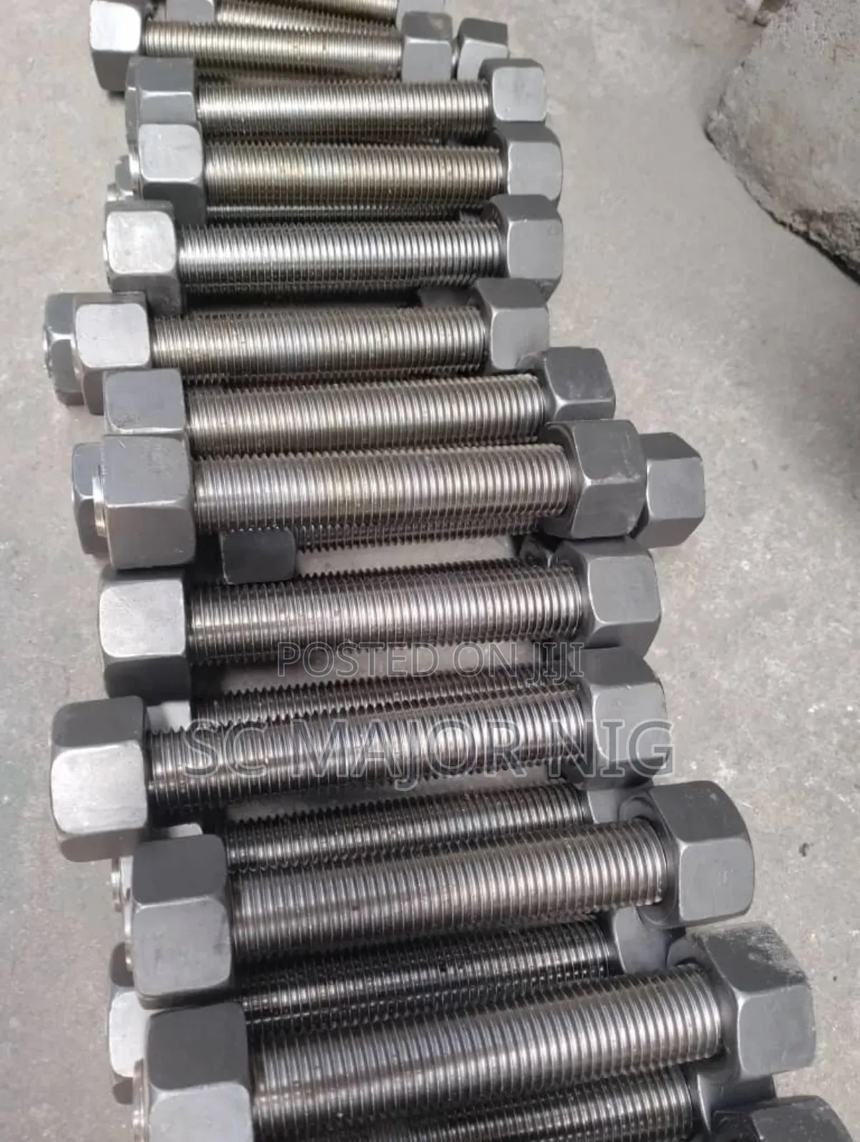 1.1/4 X180 Stainless Stud Bolt (Available in All Sizes)
