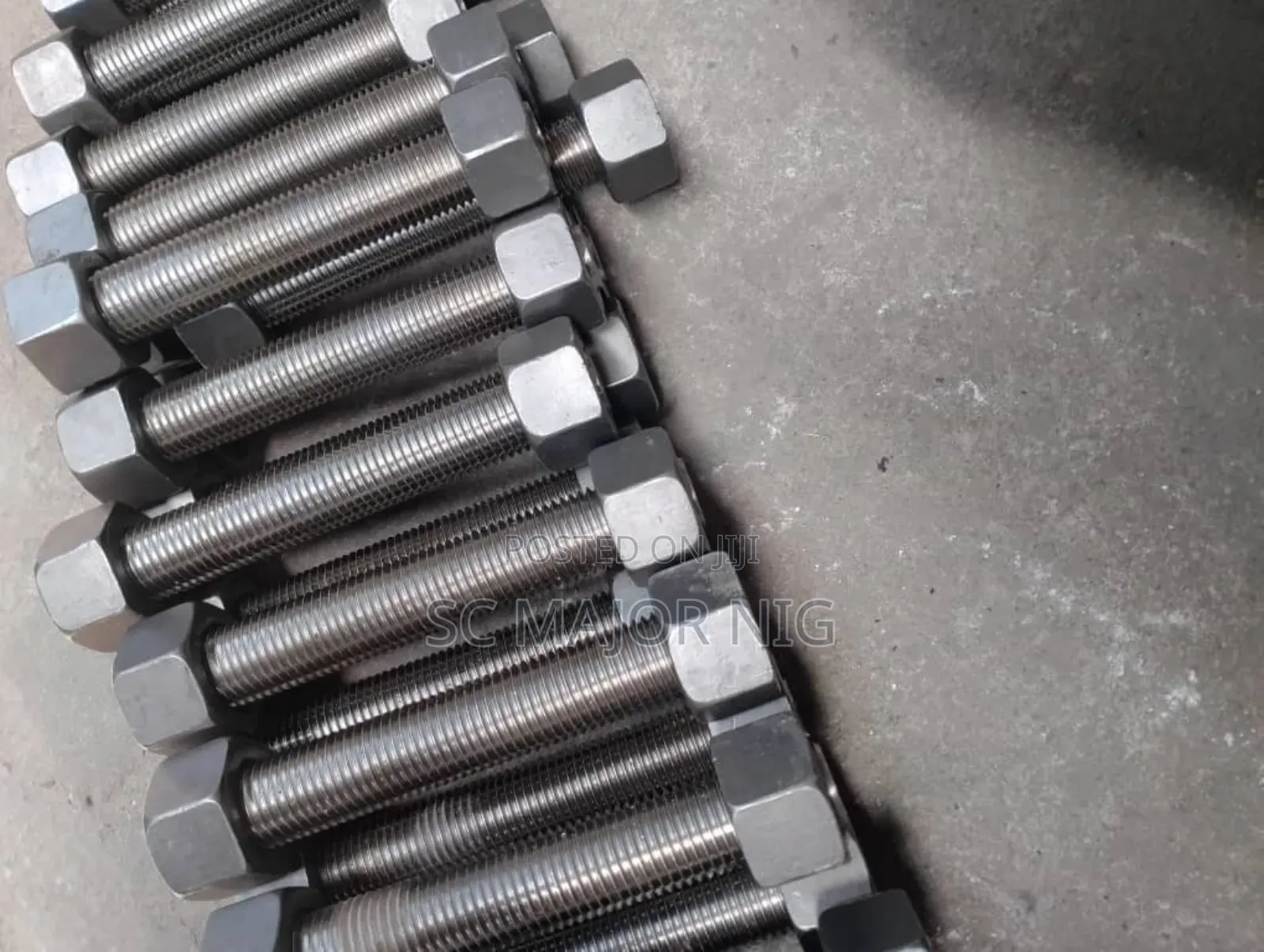 1.1/4 X180 Stainless Stud Bolt (Available in All Sizes)