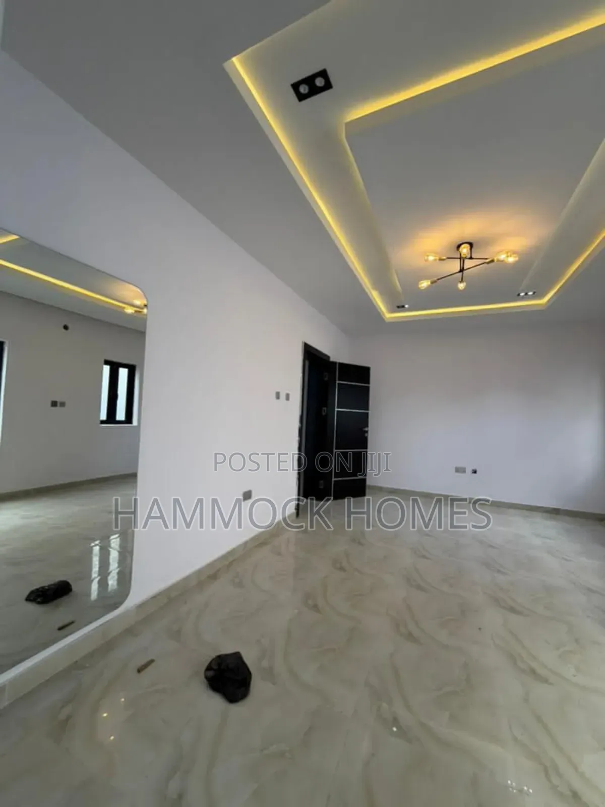 4bdrm Duplex in Alalubosa Gra for sale