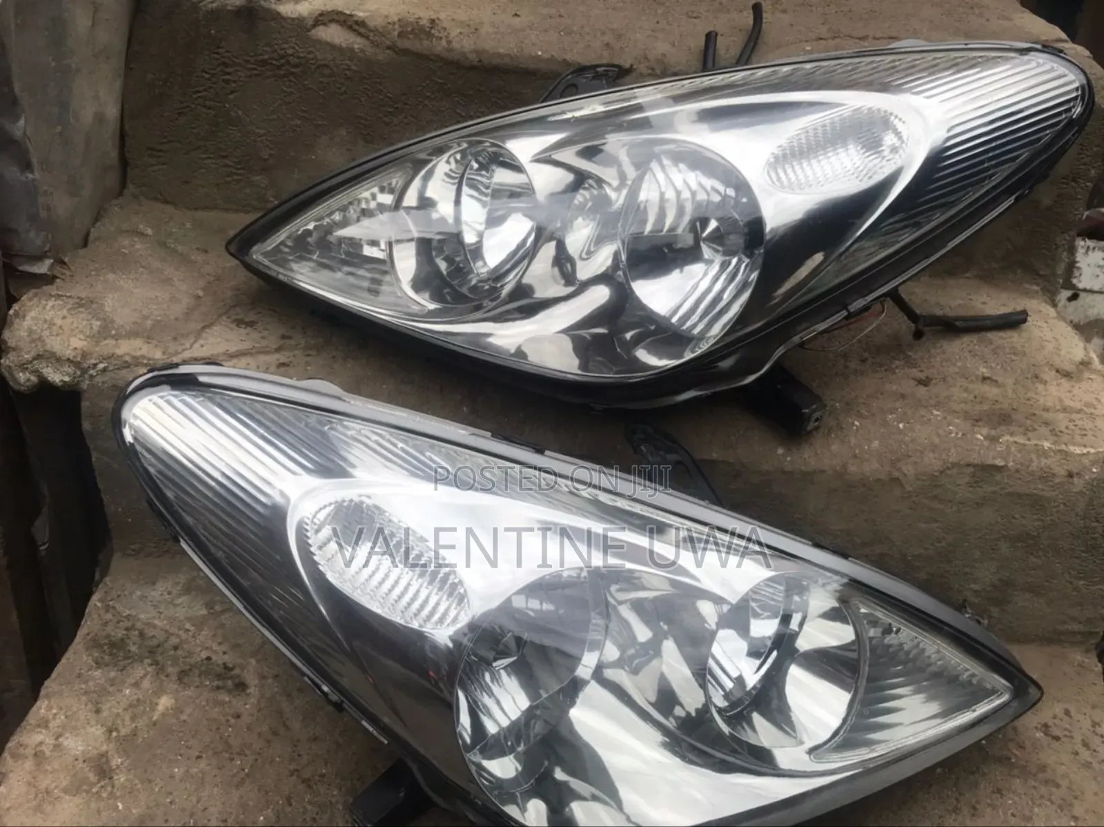 Very Clean Headlamp Es300