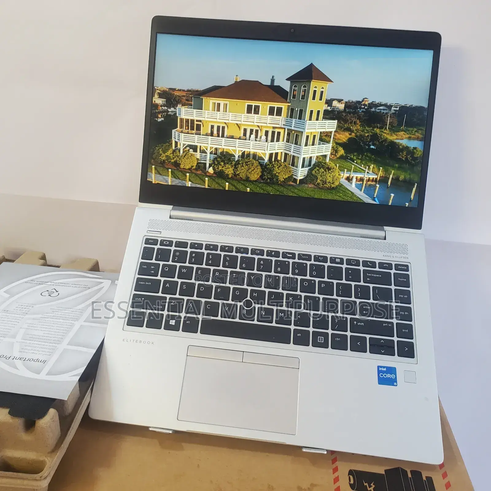 New Laptop HP EliteBook 840 16GB Intel Core I5 SSD 256GB