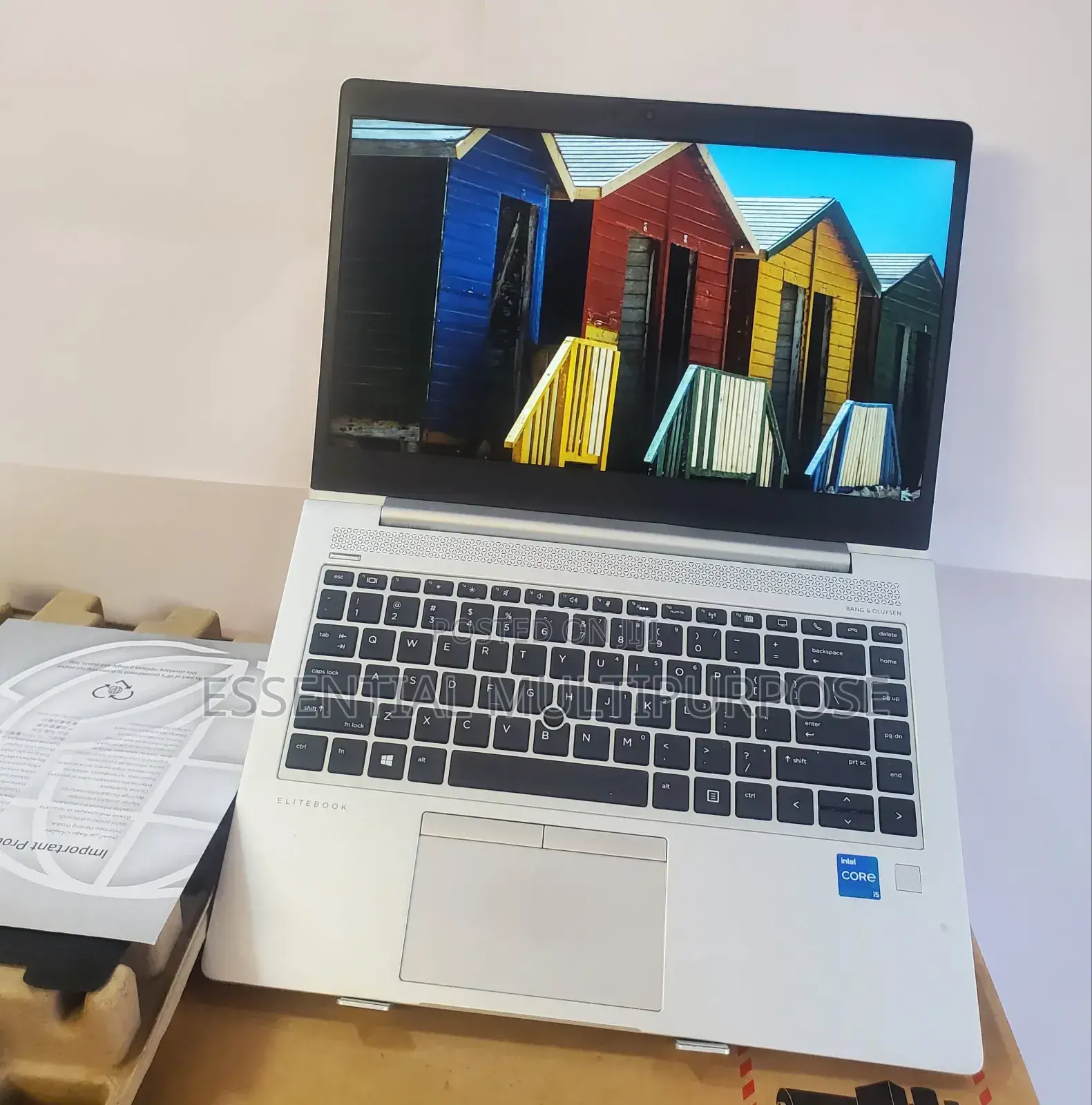 New Laptop HP EliteBook 840 16GB Intel Core I5 SSD 256GB