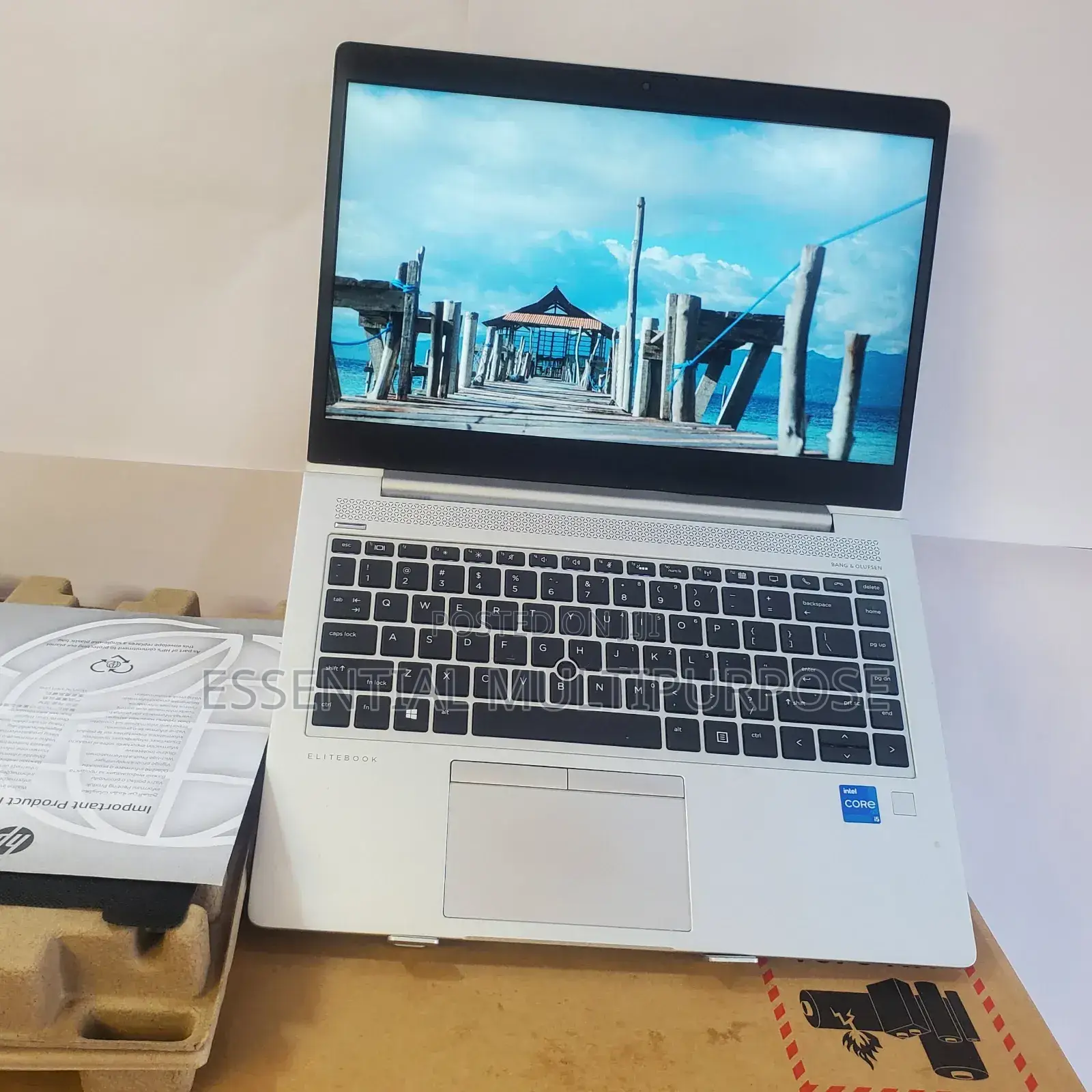 New Laptop HP EliteBook 840 12GB Intel Core I5 SSD 1T