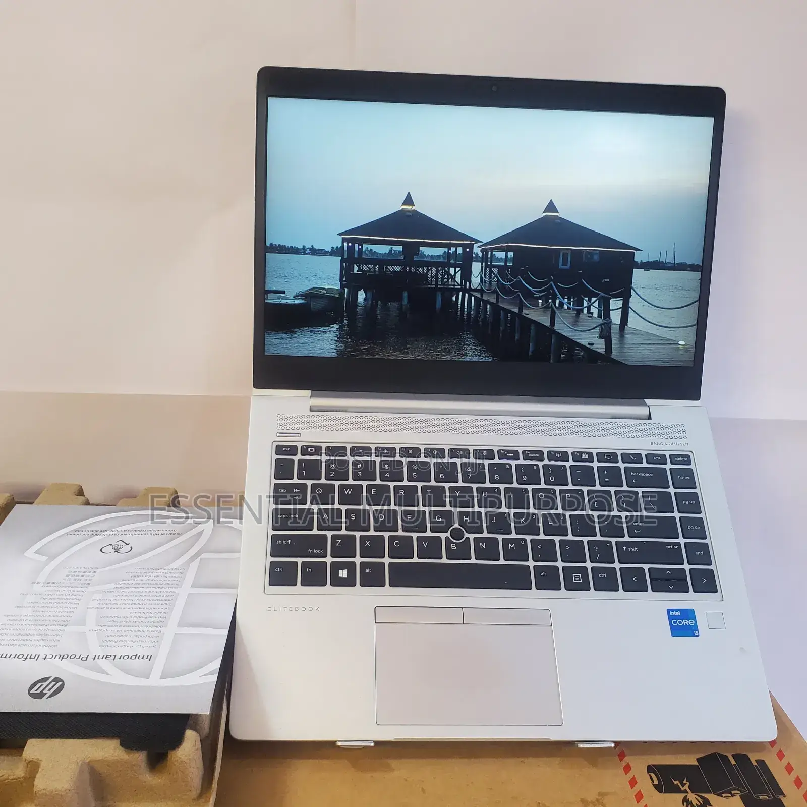 New Laptop HP EliteBook 840 12GB Intel Core I5 SSD 1T