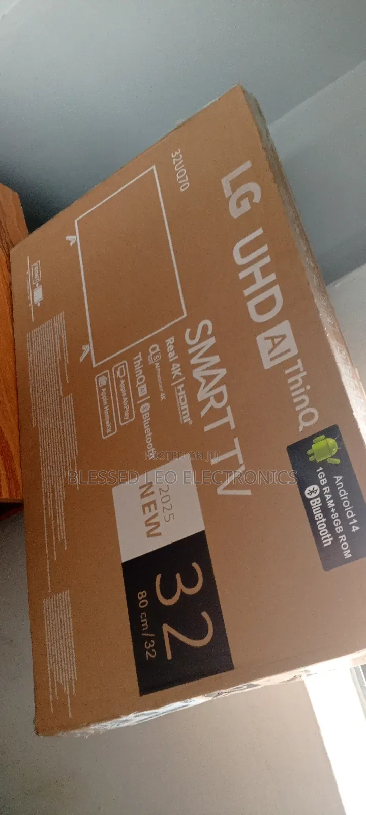 32 Inches Smart Lg Frameless Pro Tv