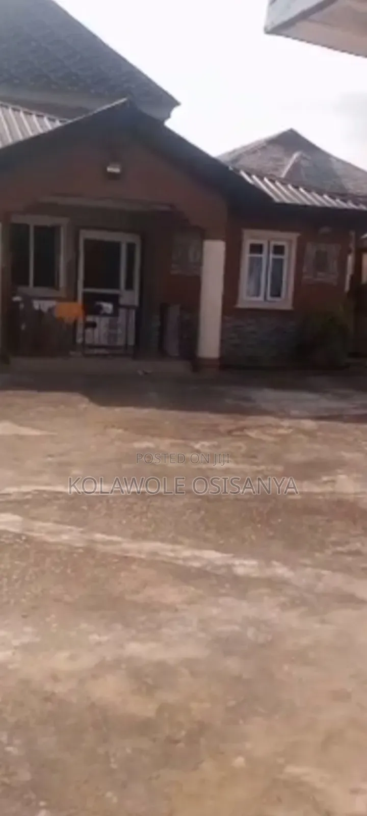 Mini Flat in Idimu for rent