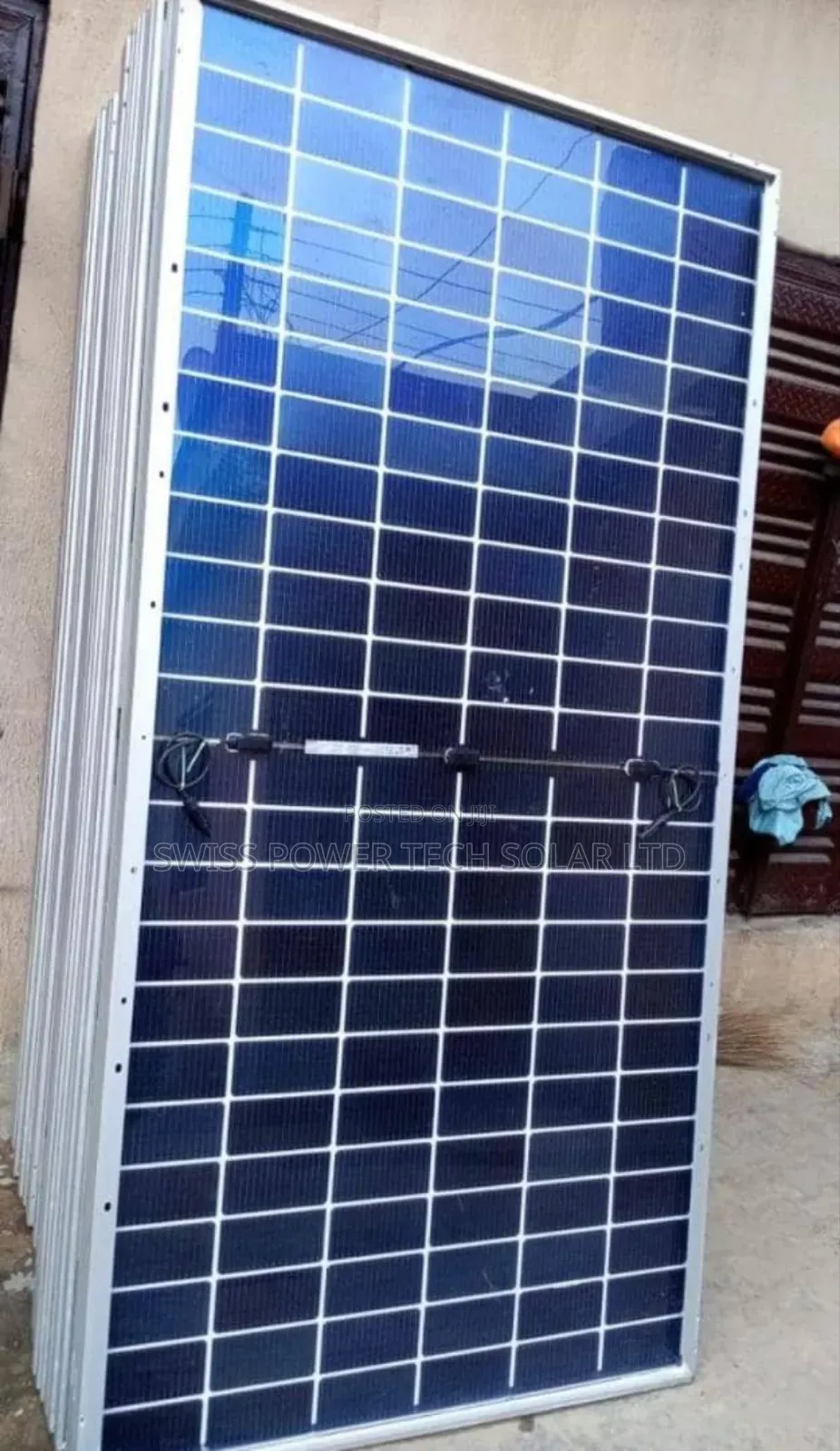 600watts Jinko Solar Panel