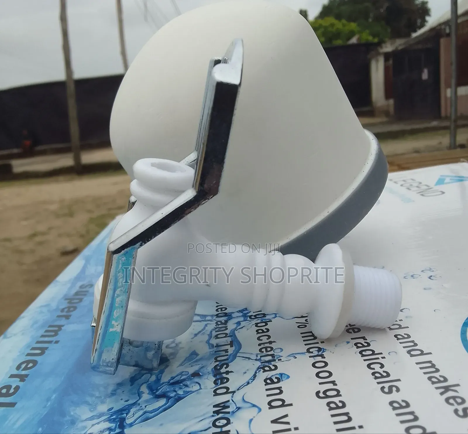 Legend Water Tap With Magnet