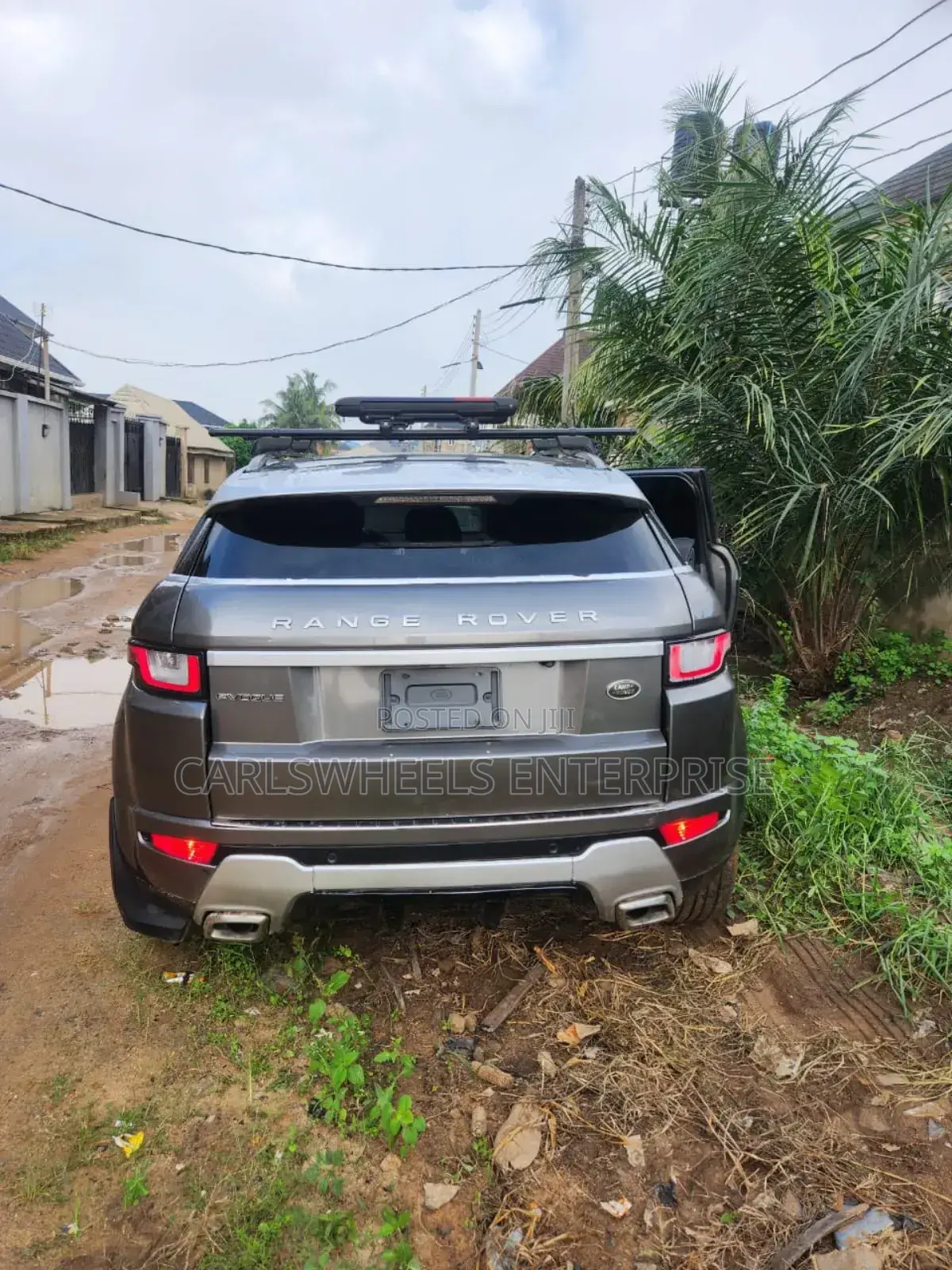 Land Rover Range Rover Evoque Pure Plus 4x4 Coupe (2.0L 4cyl 9A) 2014