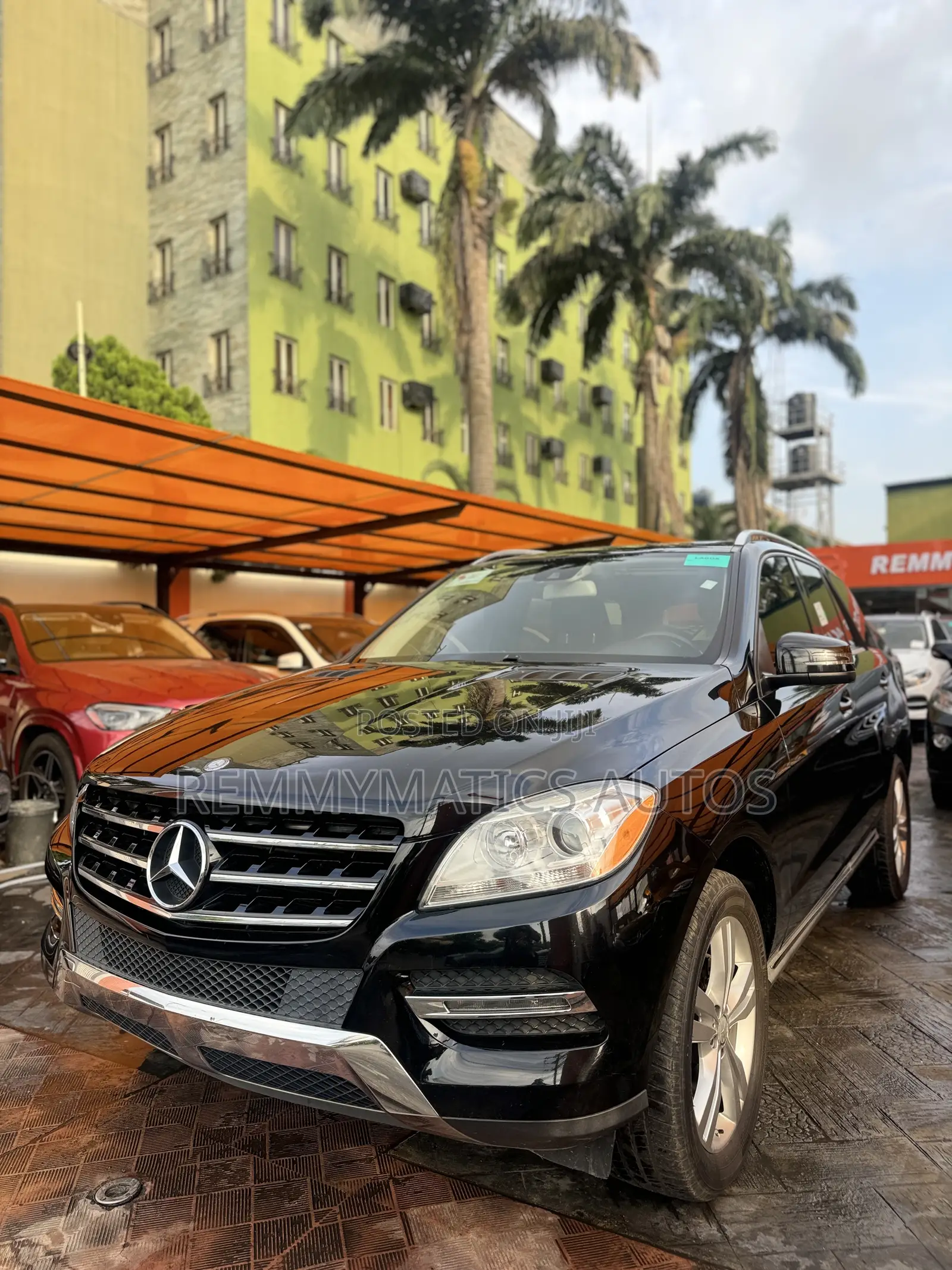 Mercedes-Benz M Class ML350 4MATIC 4dr SUV AWD (3.5L 6cyl 7A) 2014