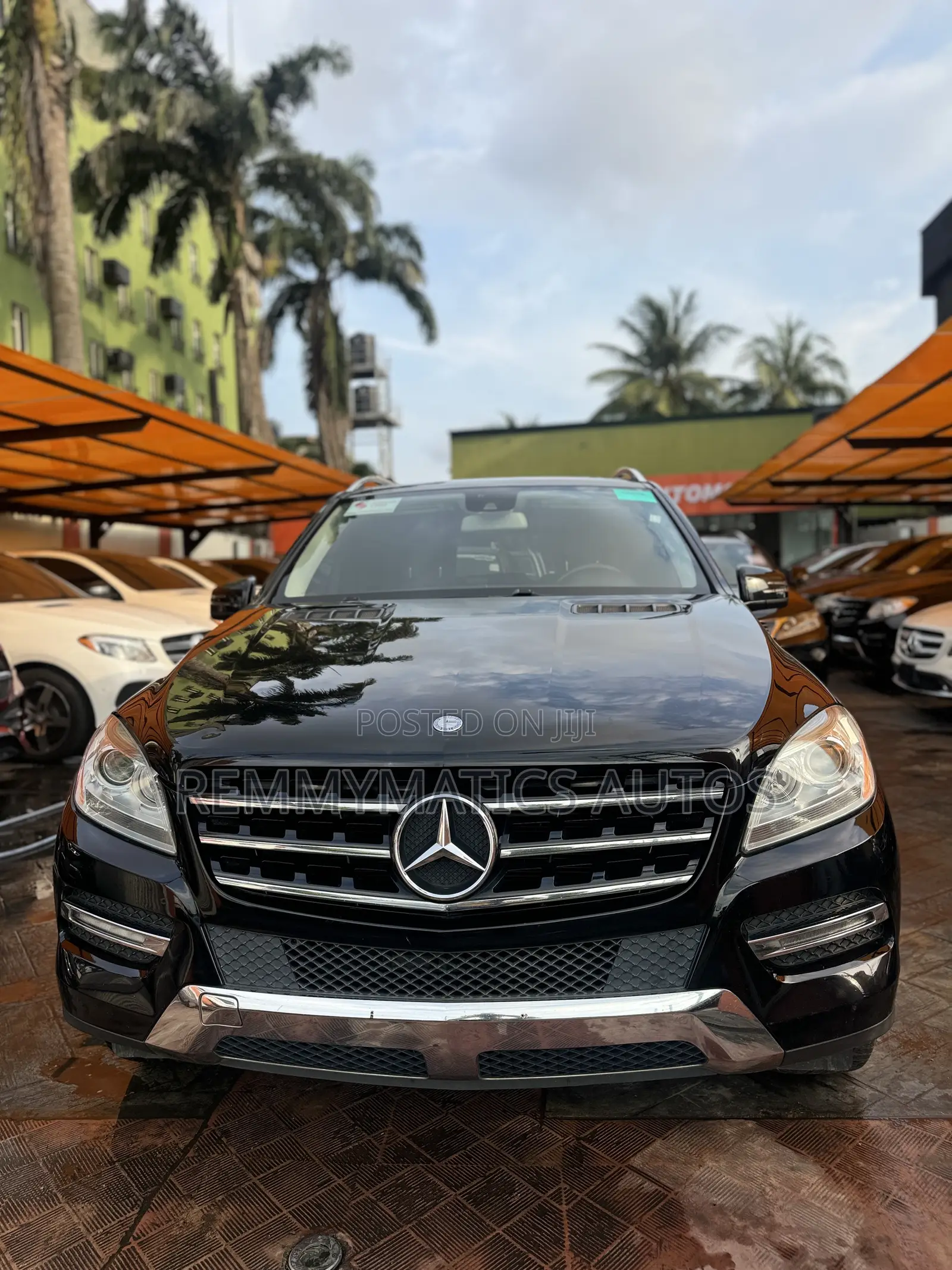 Mercedes-Benz M Class ML350 4MATIC 4dr SUV AWD (3.5L 6cyl 7A) 2014