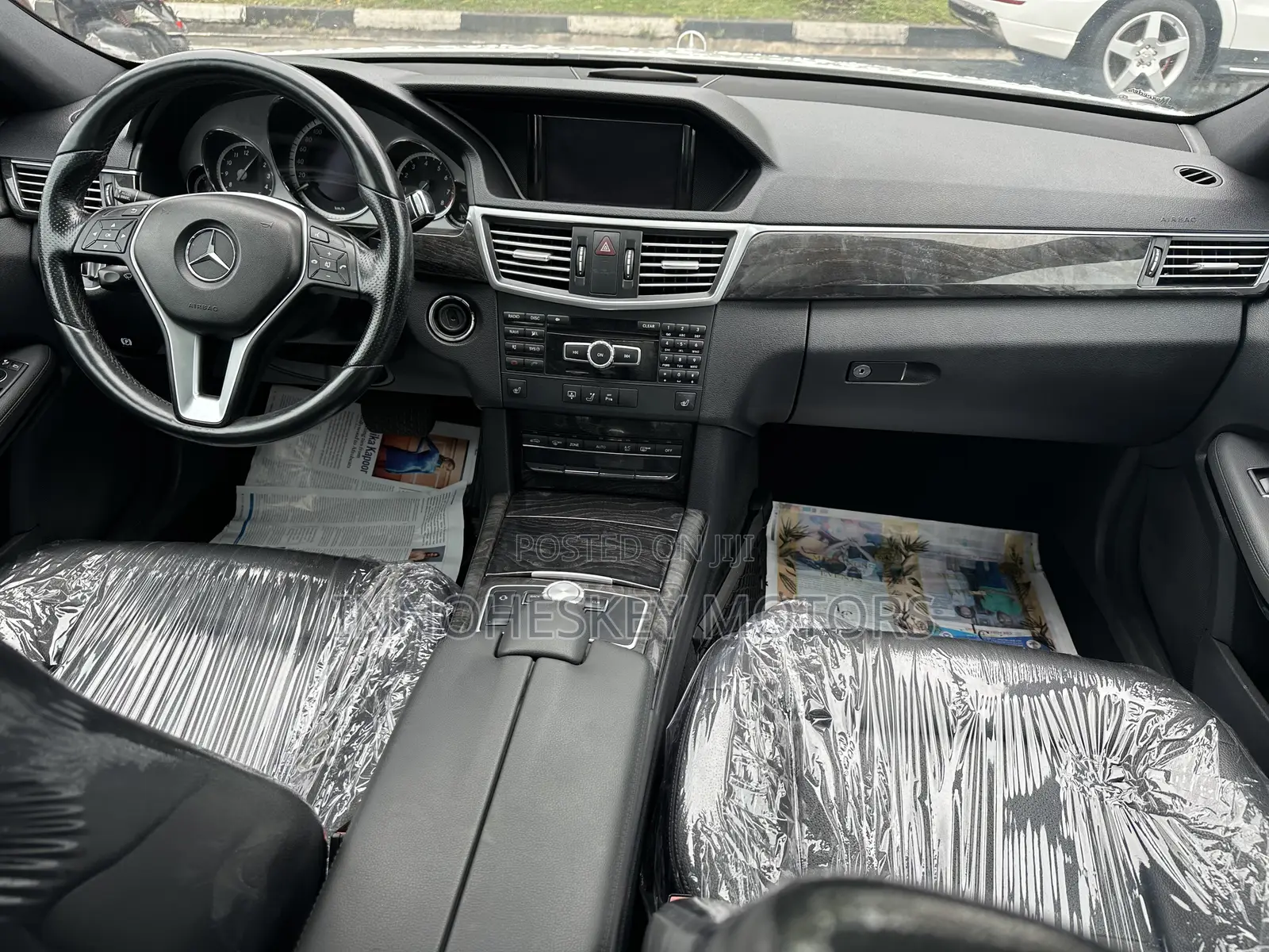 Mercedes-Benz E350 Base 4Matic Sedan AWD (3.5L 6cyl 7A) 2013 White