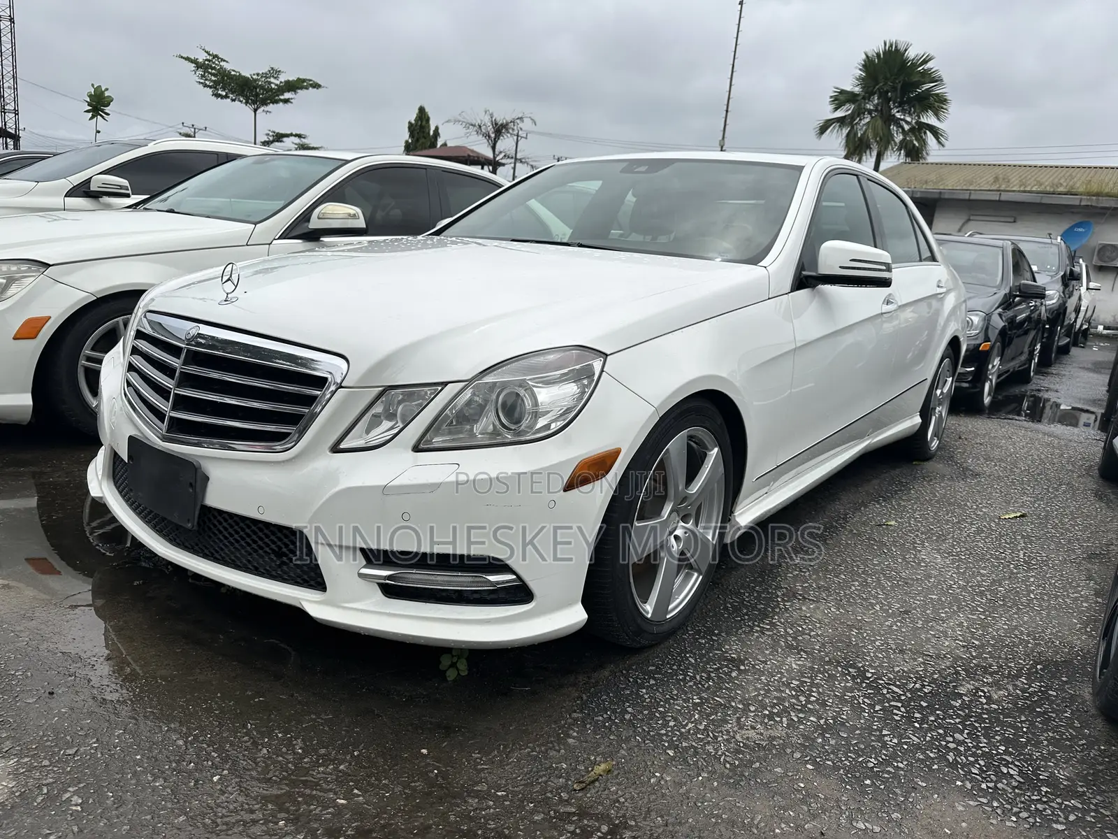 Mercedes-Benz E350 Base 4Matic Sedan AWD (3.5L 6cyl 7A) 2013 White