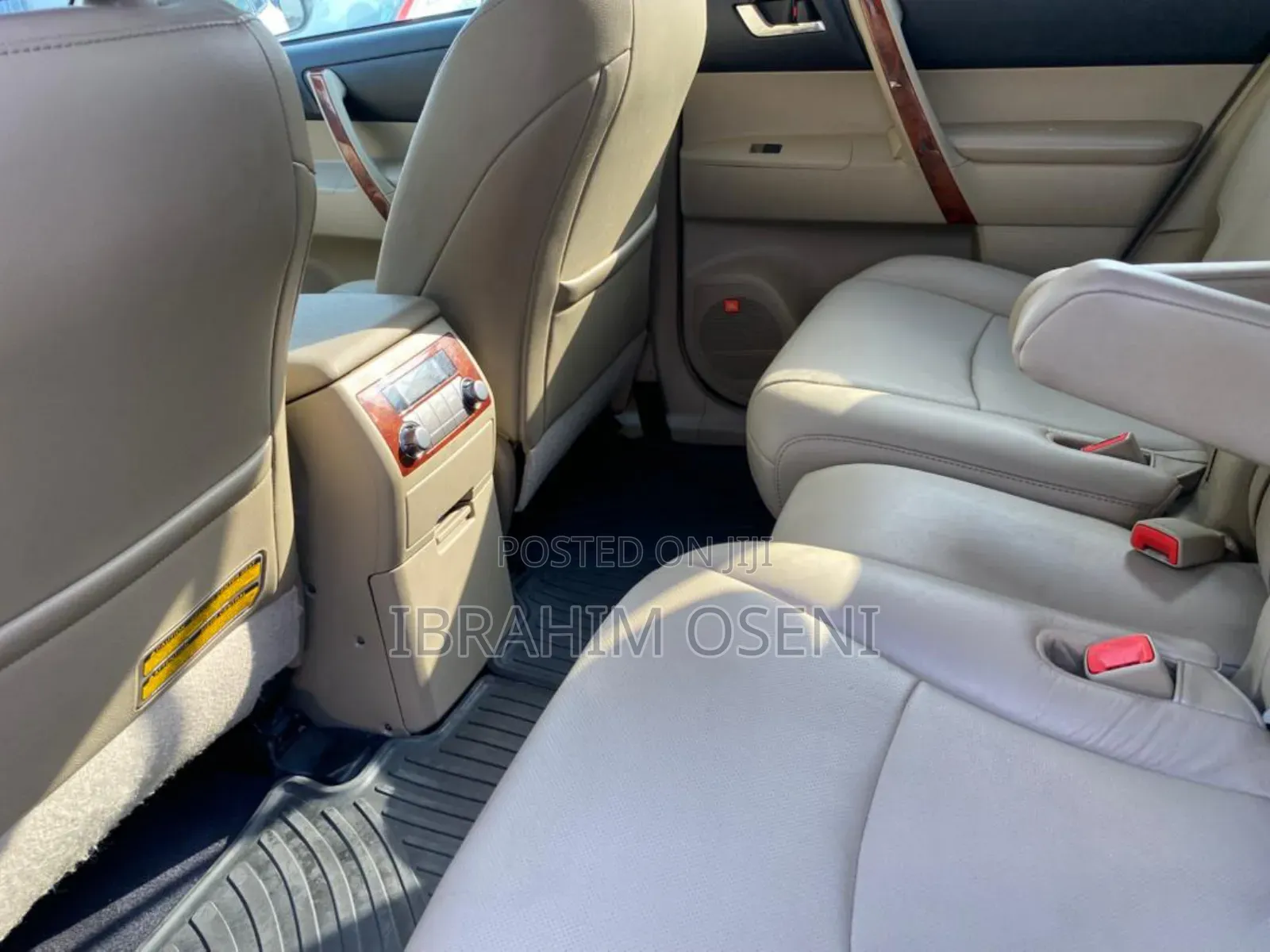 Toyota Highlander Limited 2011 White