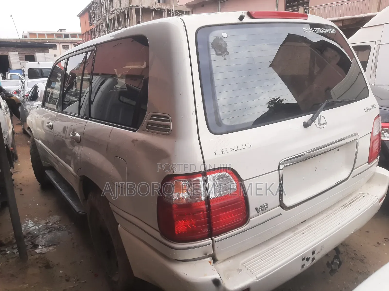 Lexus LX 470 1999 Off white